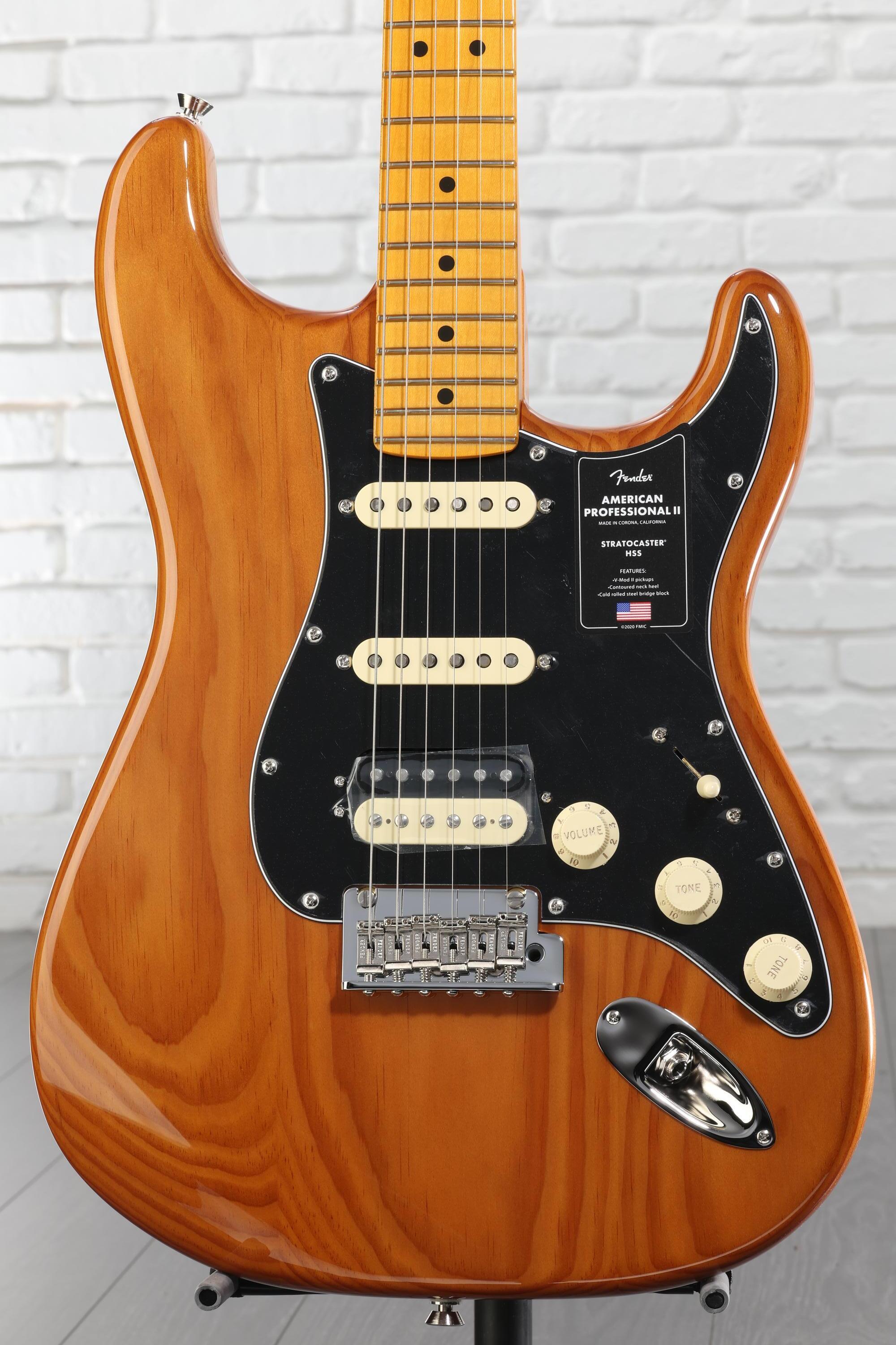 Fender American Professional II Stratocaster HSS - Roasted Pine
