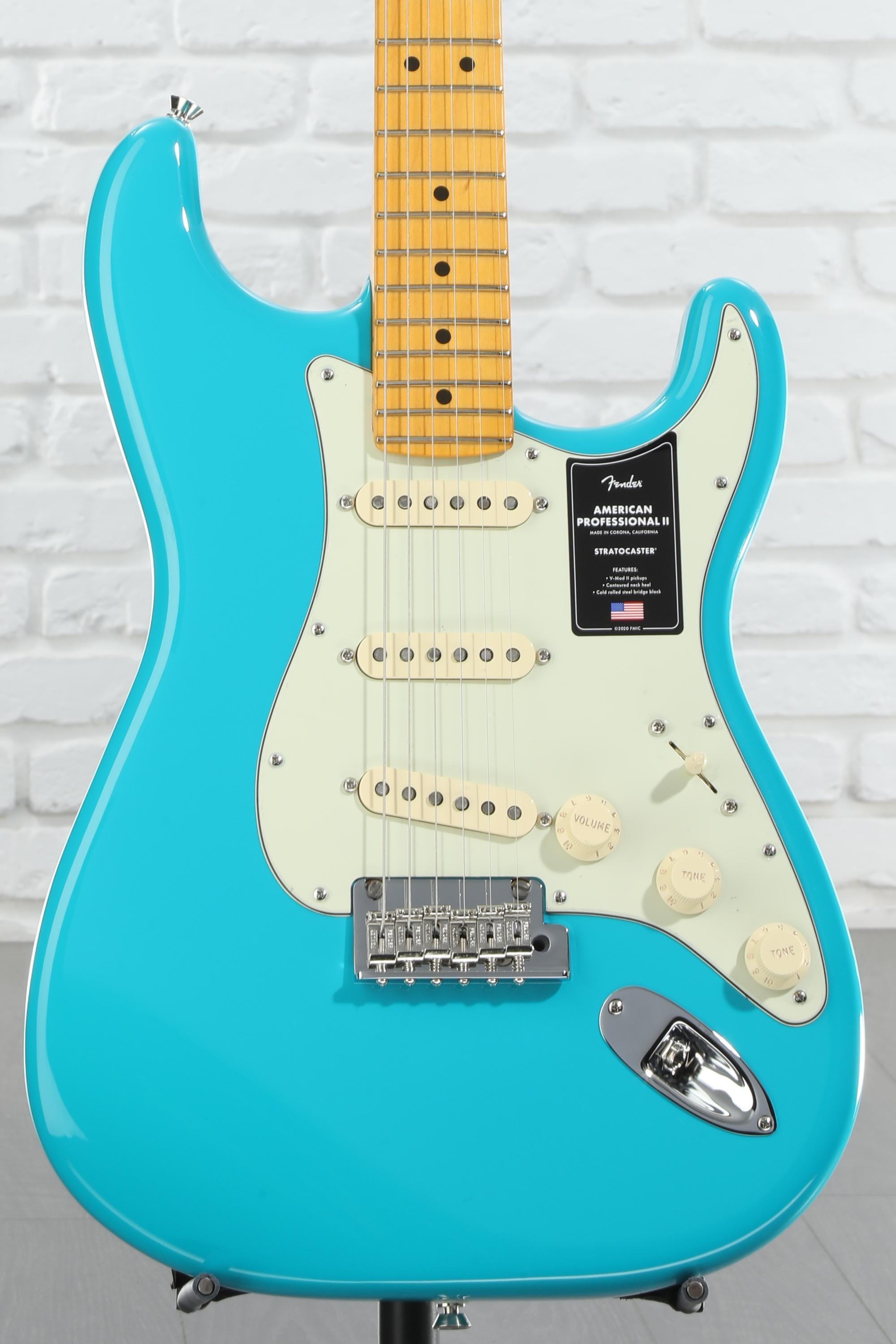 Fender American Professional II Stratocaster - Miami Blue