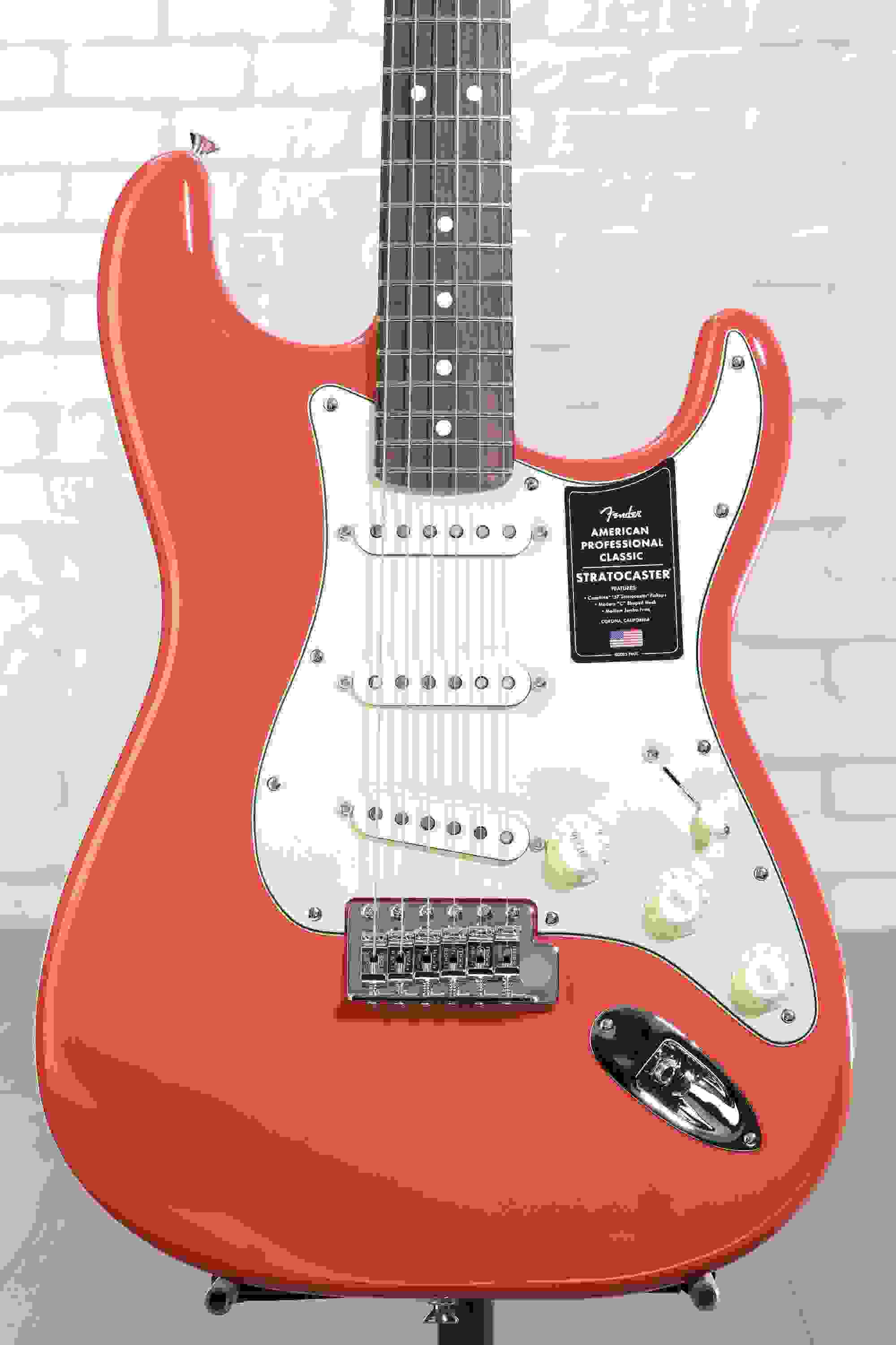 Fender American Professional Classic Stratocaster Electric Guitar - Faded Dakota Red