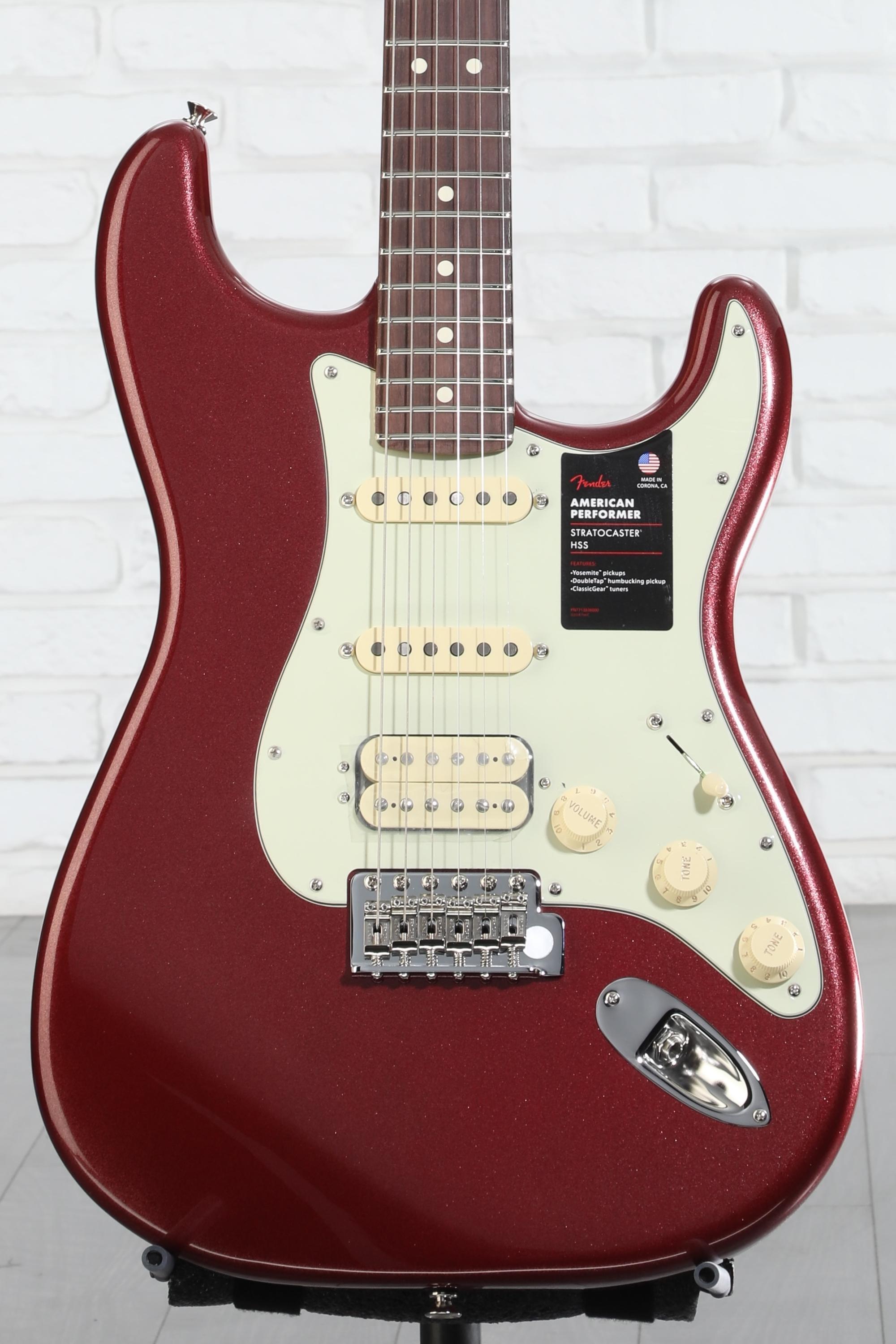 Fender American Performer Stratocaster HSS - Aubergine with