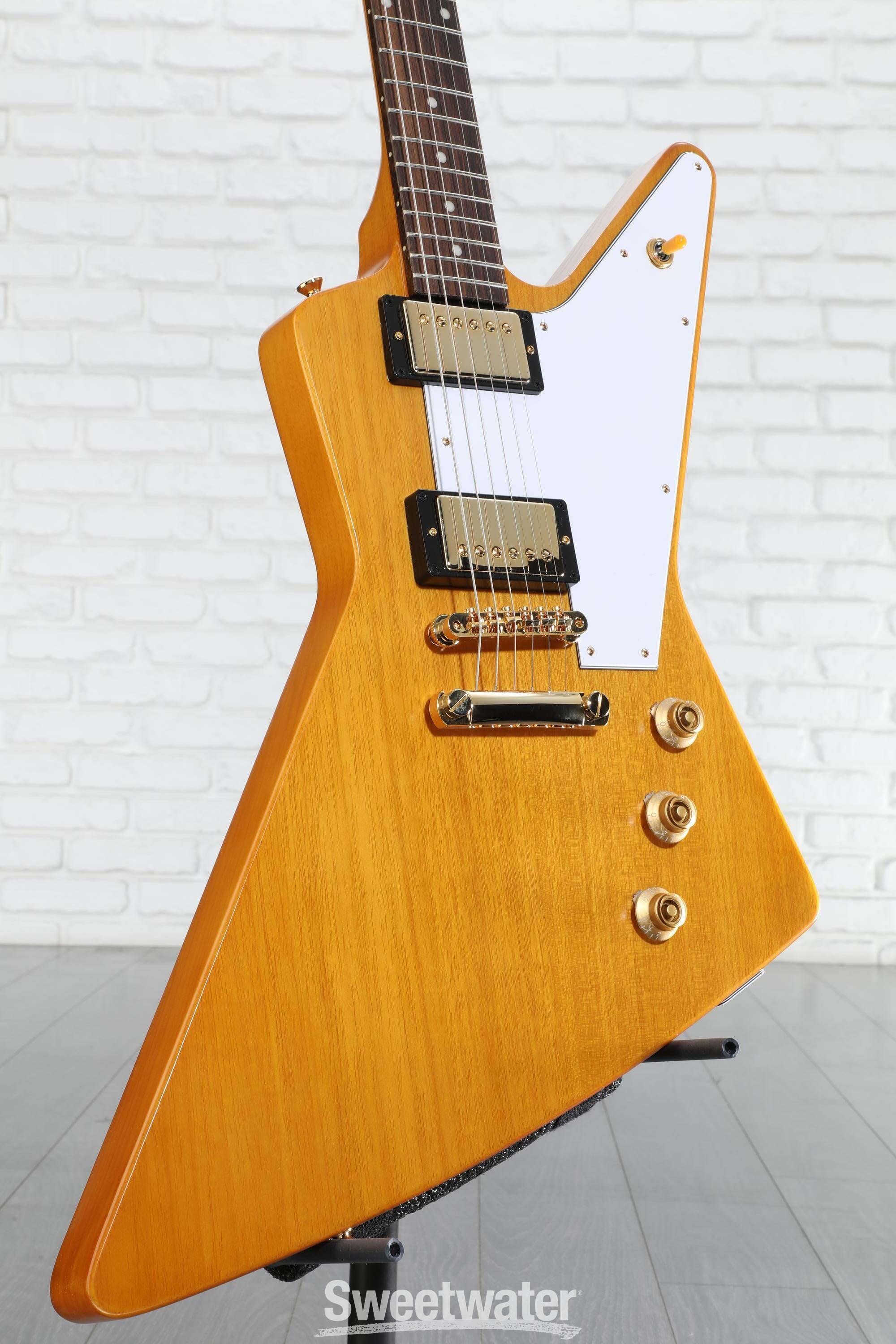 ギター Epiphone Korina Explorer Aged Natural Epiphone 1958 Korina Explorer (White Pickguard) – Gibson