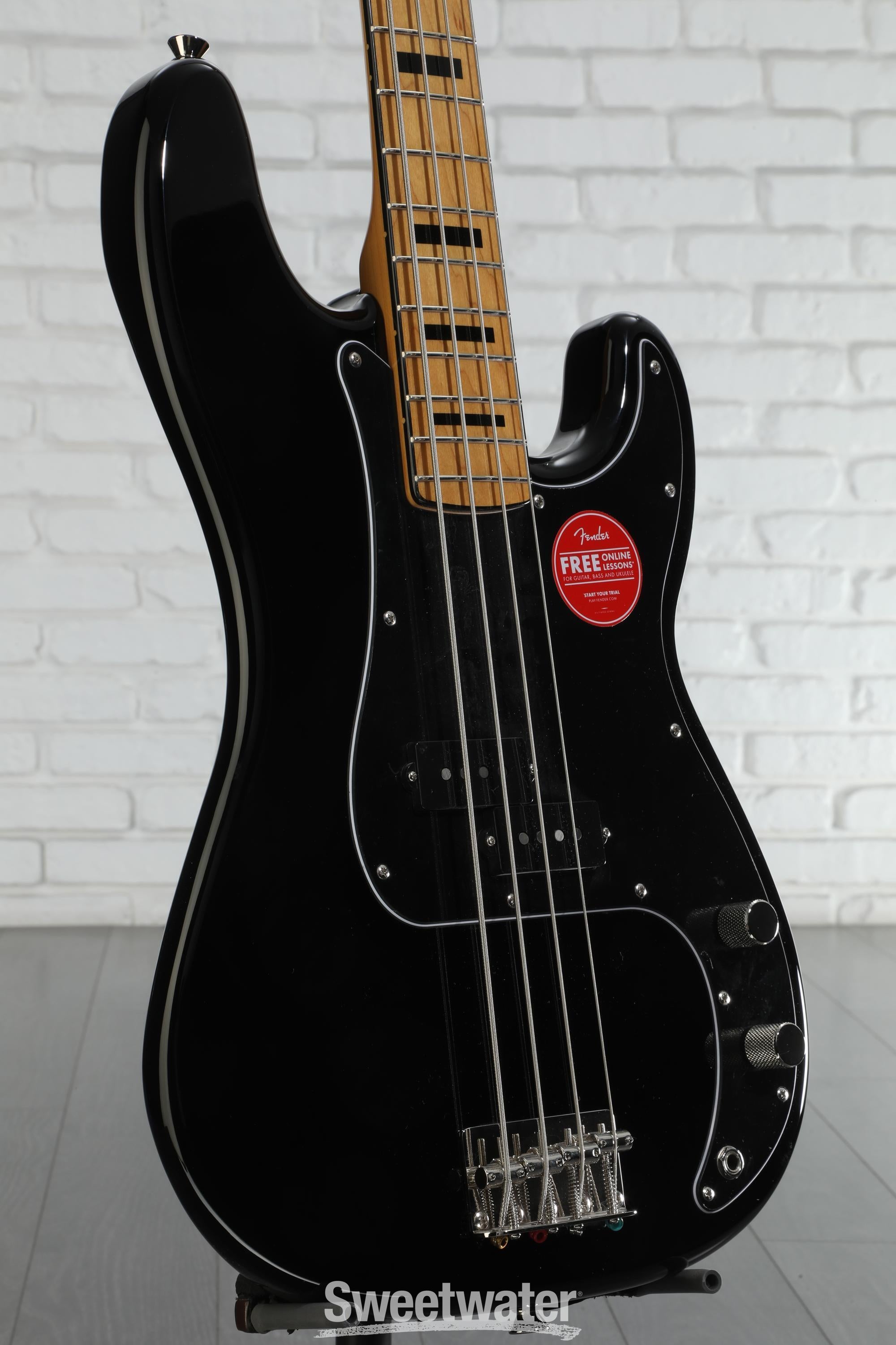 Squier Classic Vibe ‘70s Precision Bass Squier Classic Vibe '70s Precision Bass Maple Fingerboard