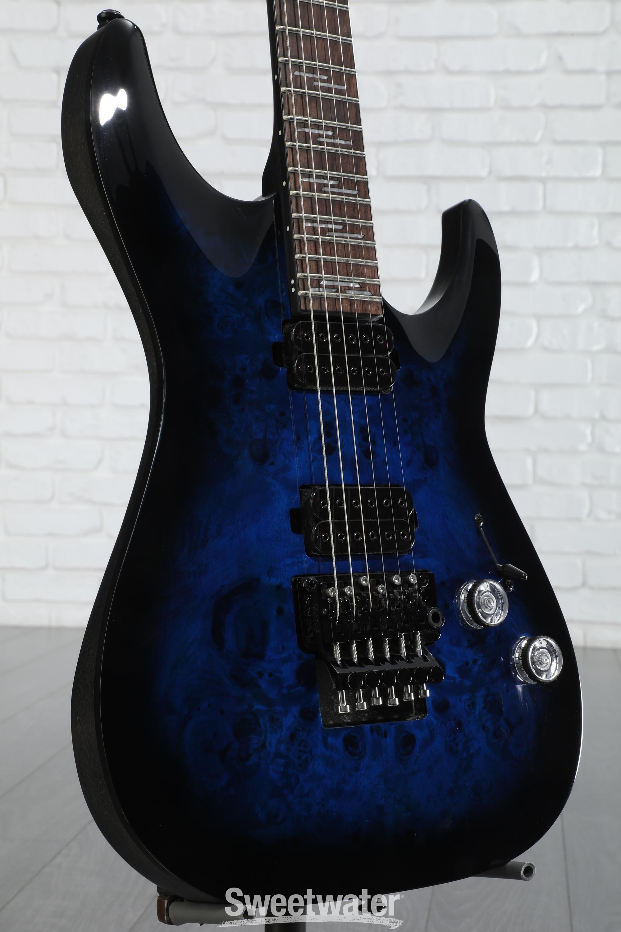 Schecter Guitar Research Omen Extreme-6 FR Electric Guitar