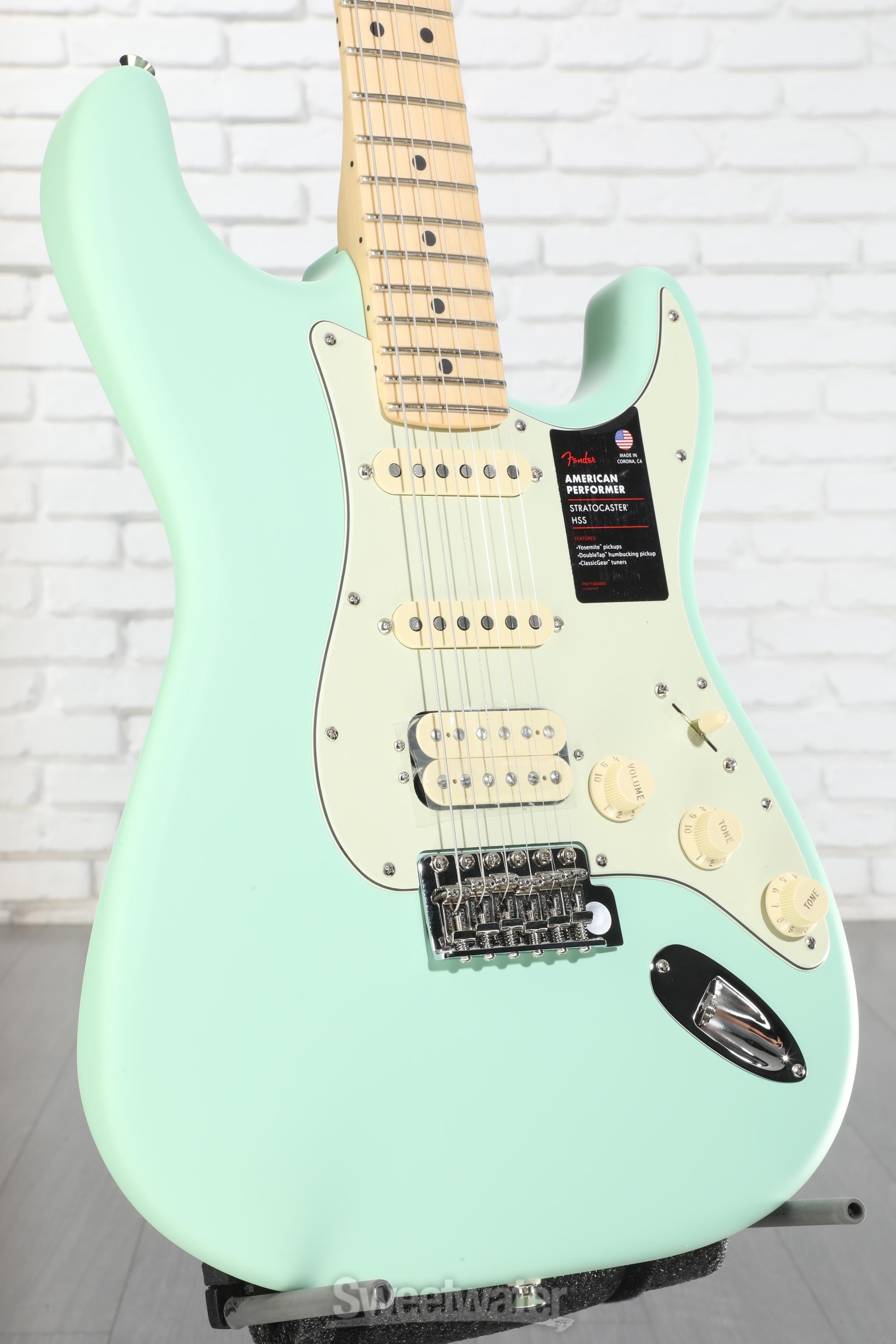 ギター American Performer Stratocaster HSS Fender-AmPerfStrat-Black-