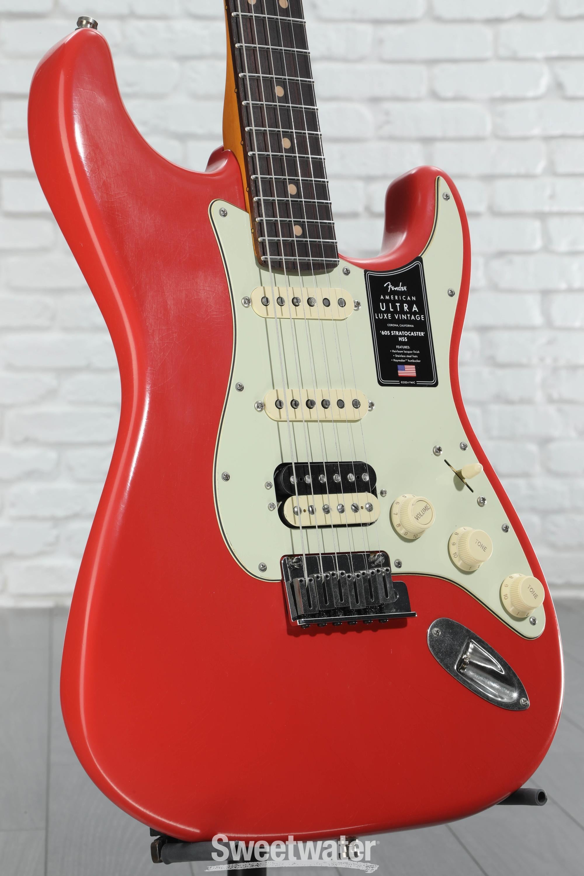 ギター Fender Mexico Deluxe Stratocaster '60 S ギター Fender Mexico Deluxe Stratocaster '60 S Fender Made