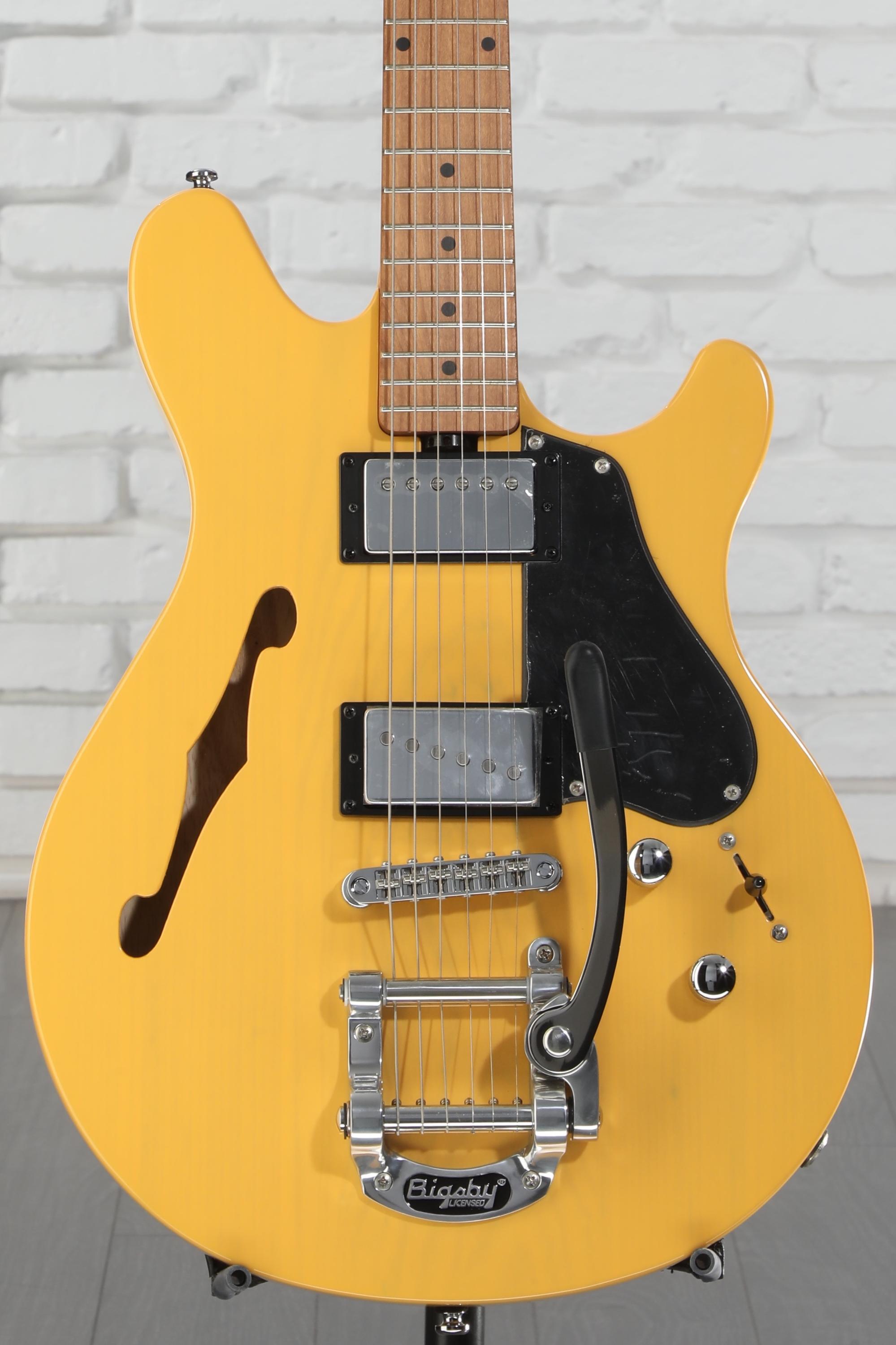 ギター MusicMan  Valentine Chambered guitar Sterling by Music Man Valentine Chambered Bigsby Electric