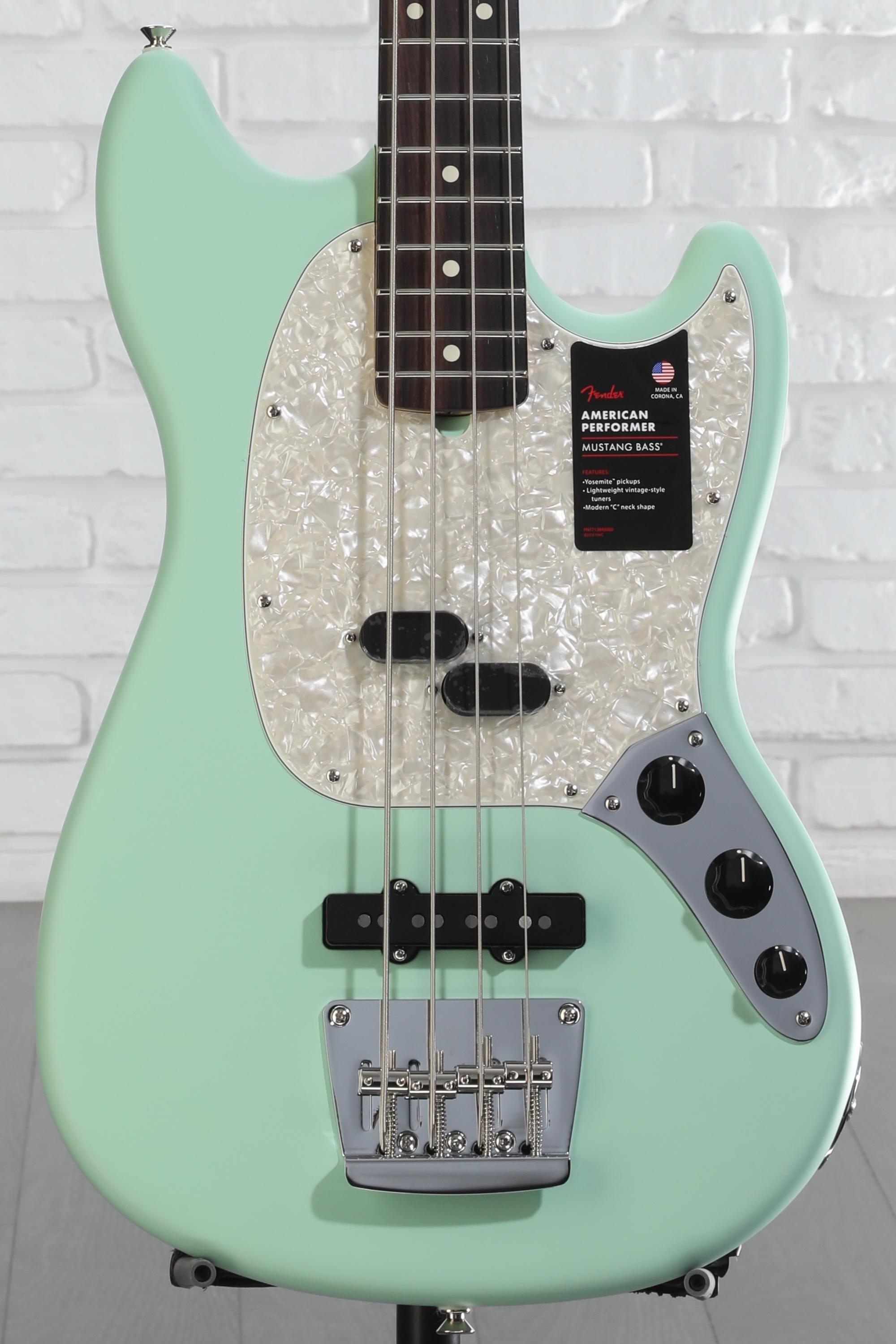 Fender American Performer Mustang Bass - Satin Surf Green
