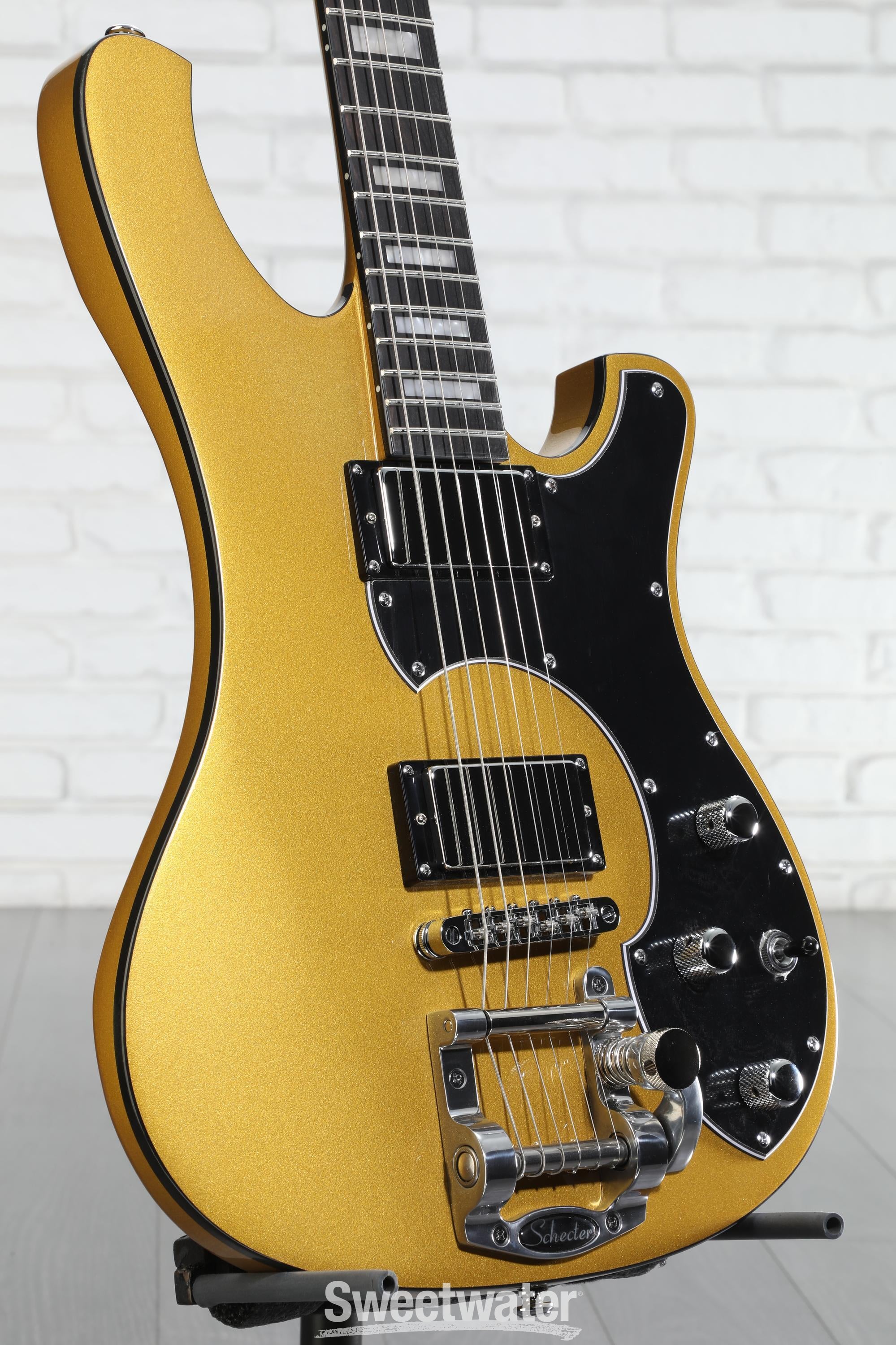 【lcrasher様用】STRIKER / City Of Gold Schecter Stargazer 6 Vibrato Electric Guitar - Metallic Gold