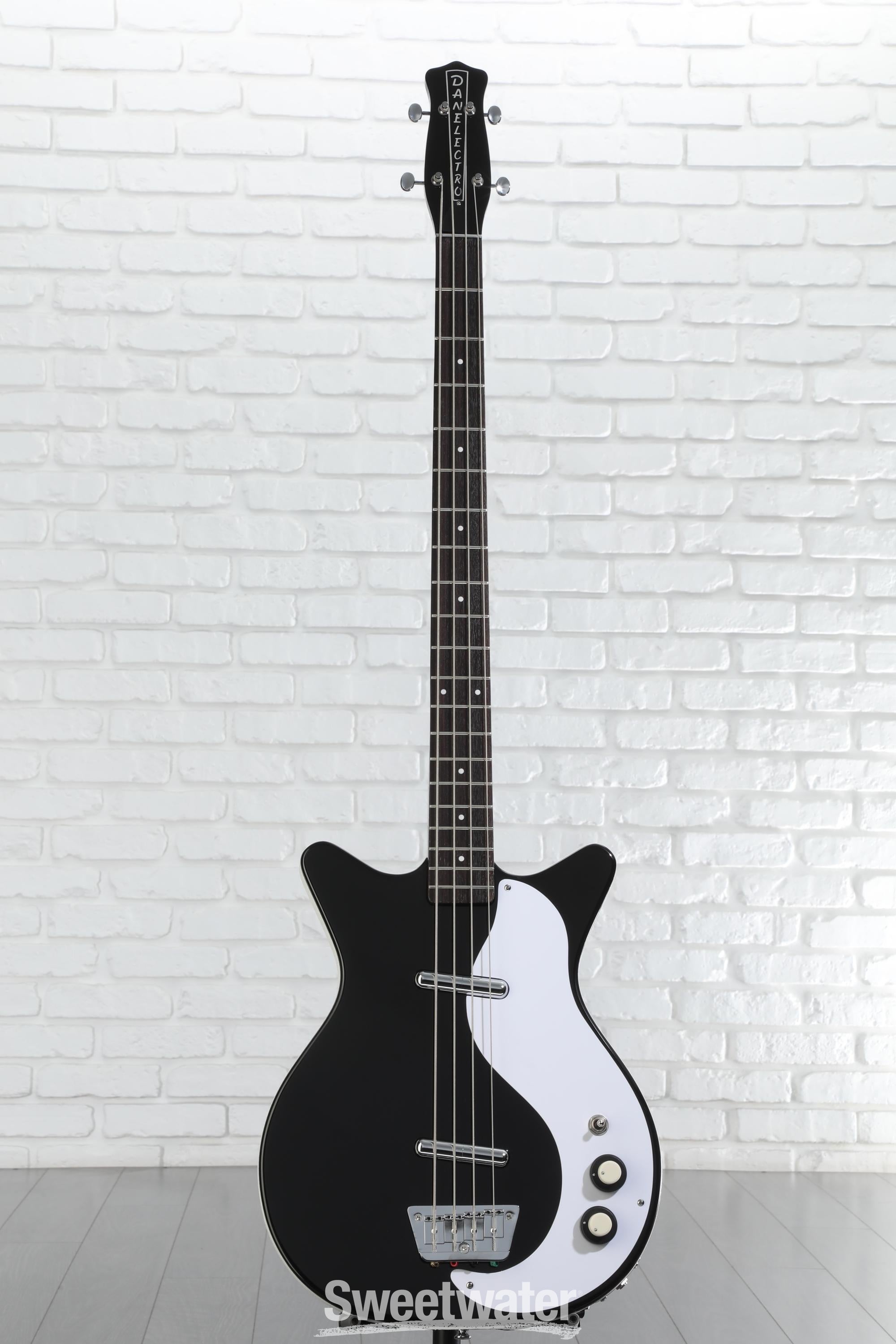 Danelectro '59DC Long Scale Bass - Black | Sweetwater
