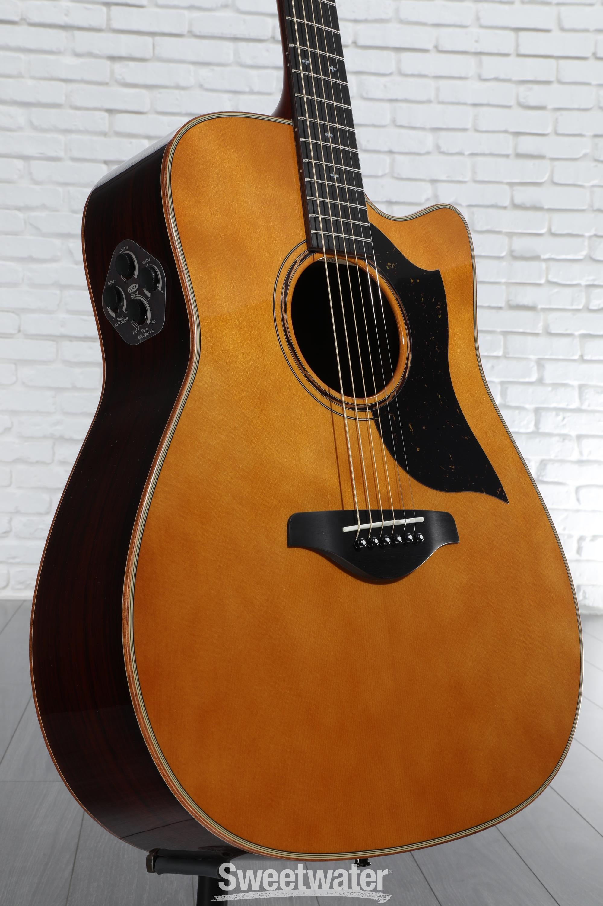 Yamaha A5R ARE Acoustic-electric Guitar - Vintage Natural