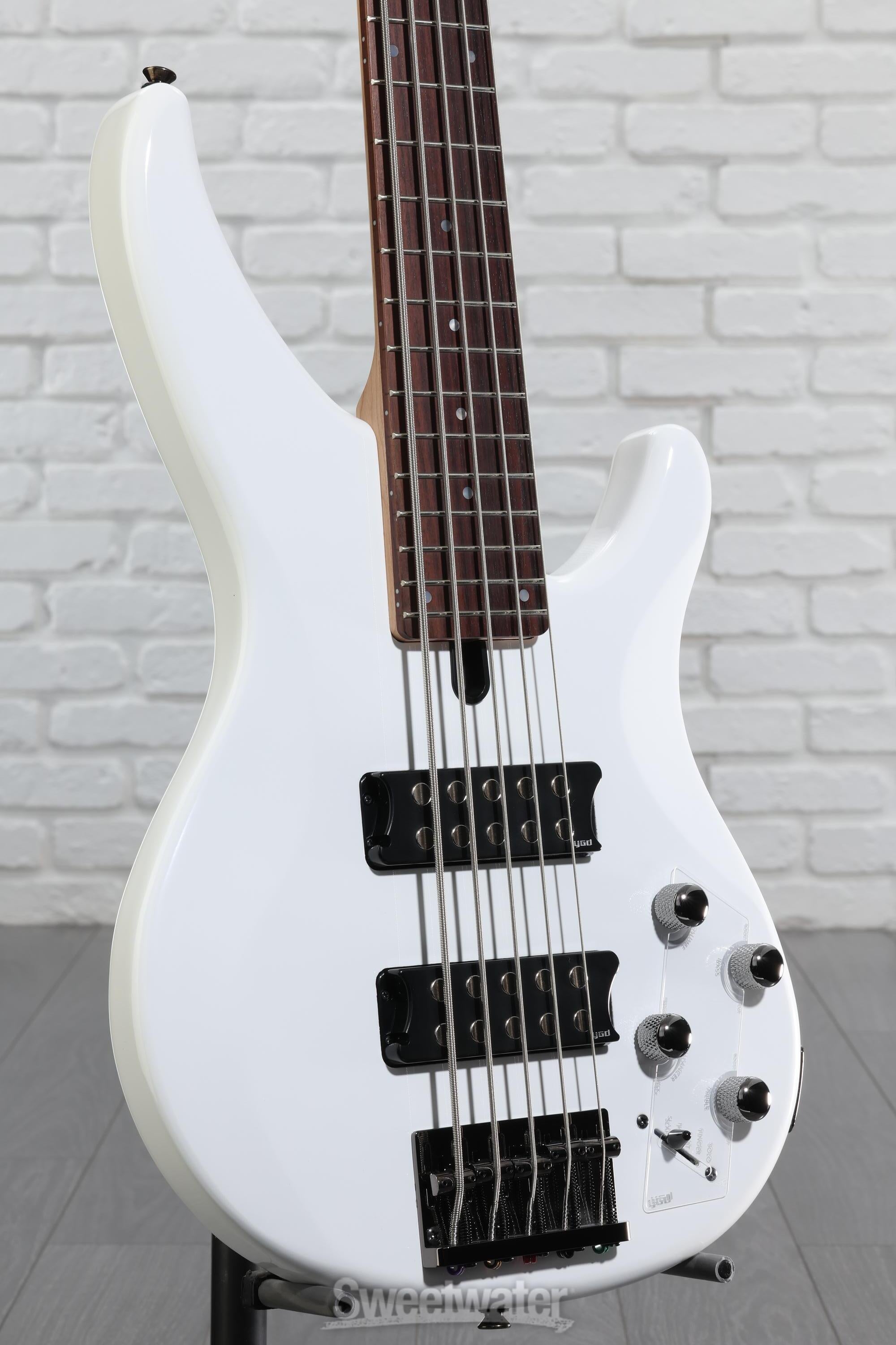 Yamaha TRBX305 WH エレキベース ホワイト 24フレット Yamaha TRBX305 5-string Bass Guitar - White | Sweetwater