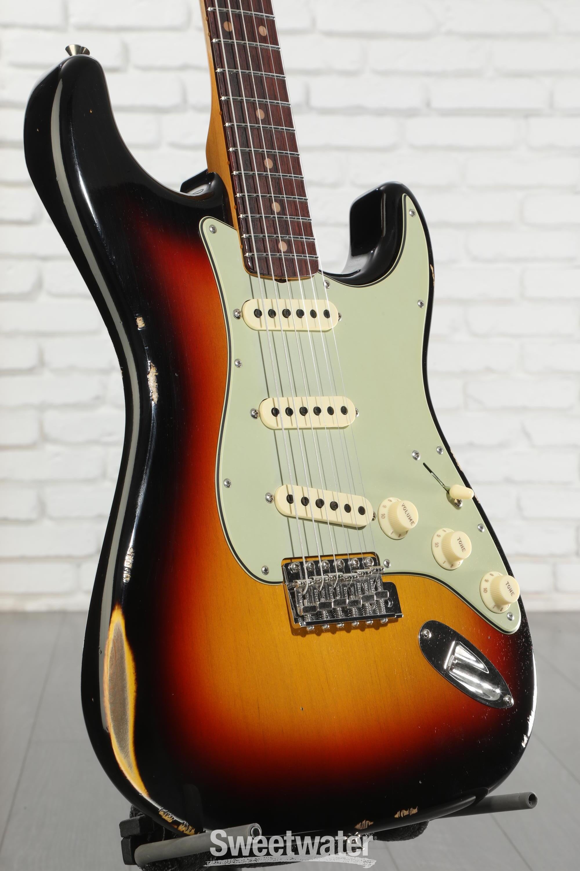 Fender Custom Shop Late-1962 Stratocaster Relic Electric Guitar