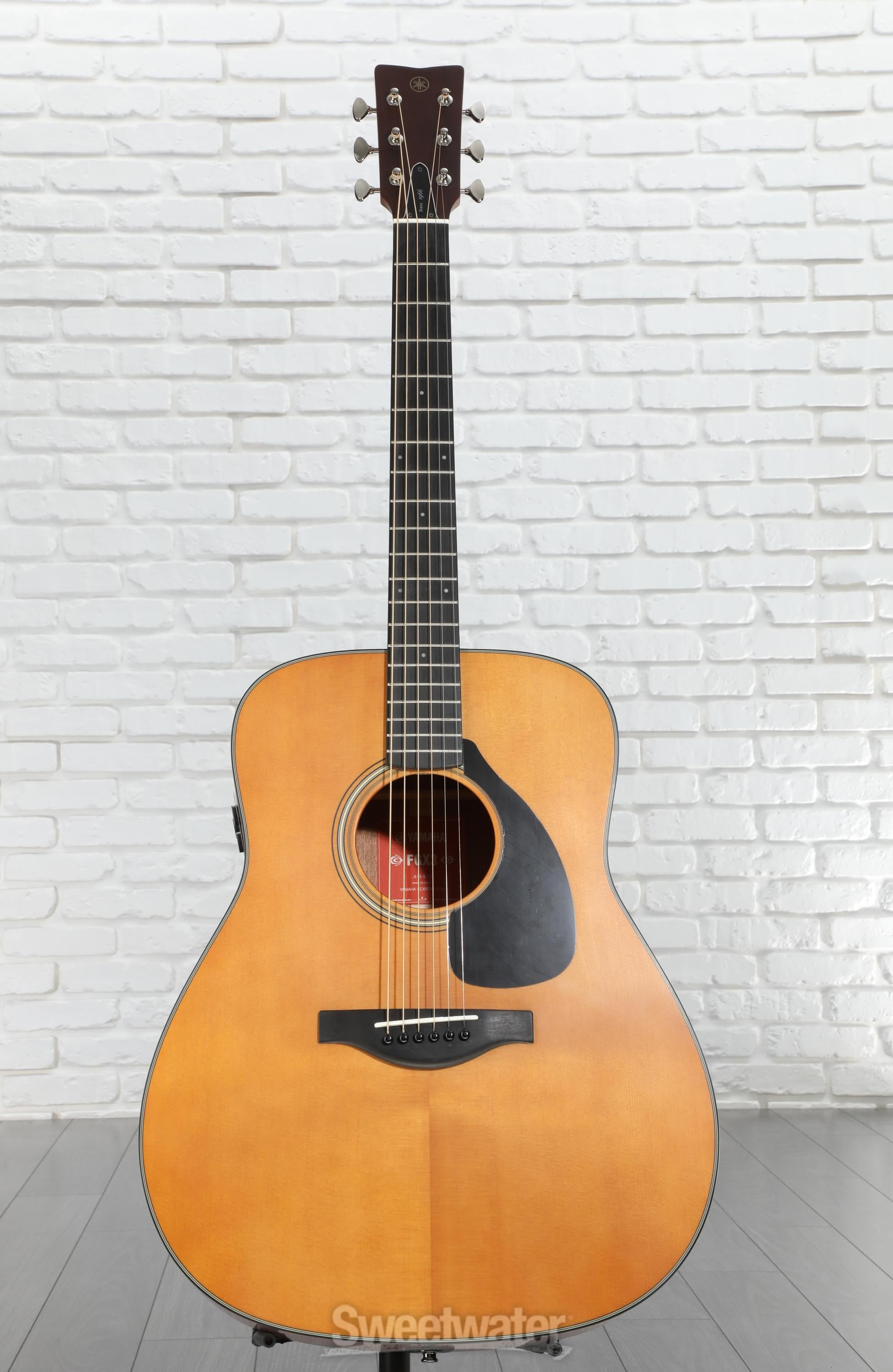 Yamaha Red Label FGX3 Acoustic Guitar - Natural | Sweetwater