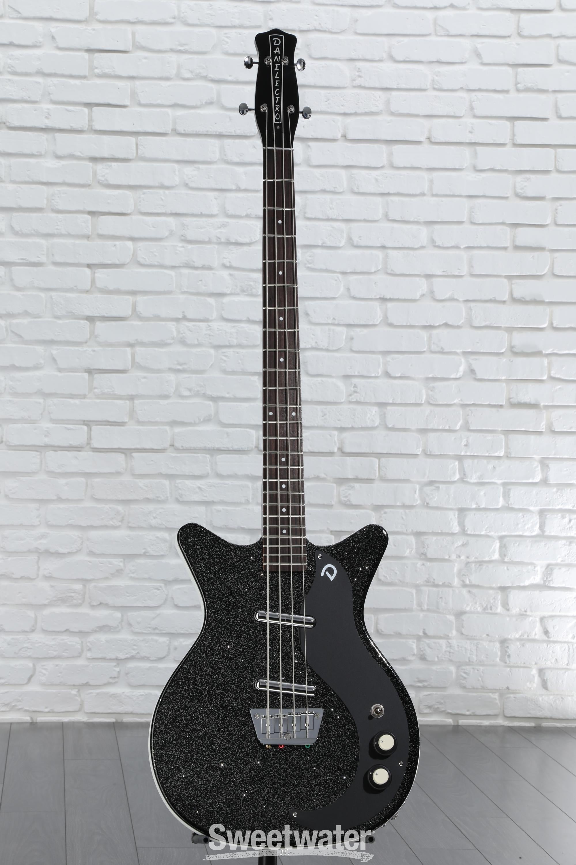 Danelectro '59DC Short Scale Bass Guitar - Black Metalflake