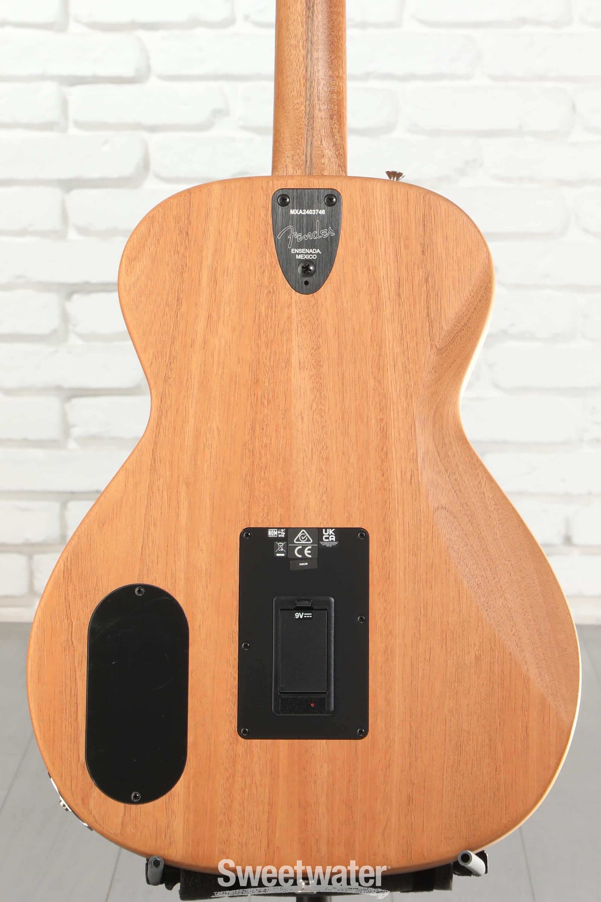 Fender Highway Series Parlor Acoustic-electric Guitar - Natural