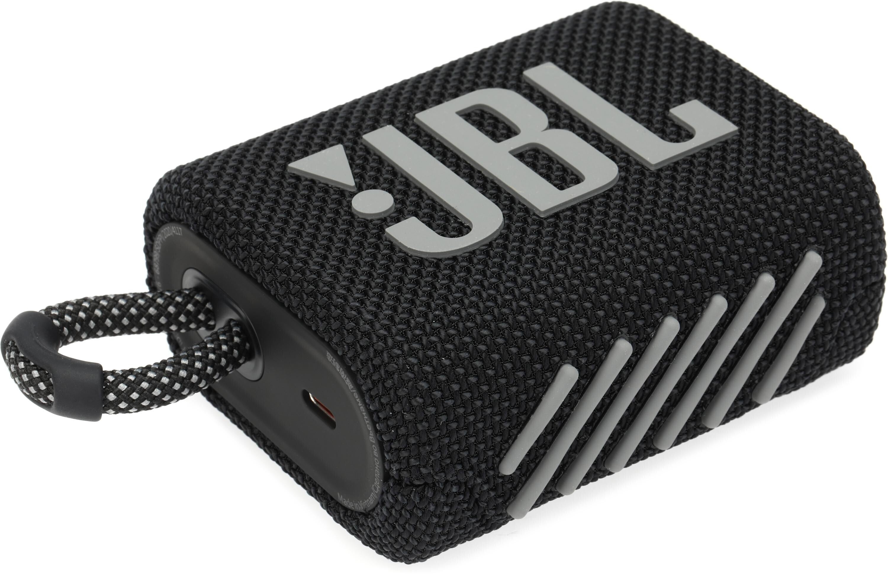 JBL Go 3: Portable Speaker with Bluetooth, Built-in Battery, Waterproof and  Dustproof Feature - Black