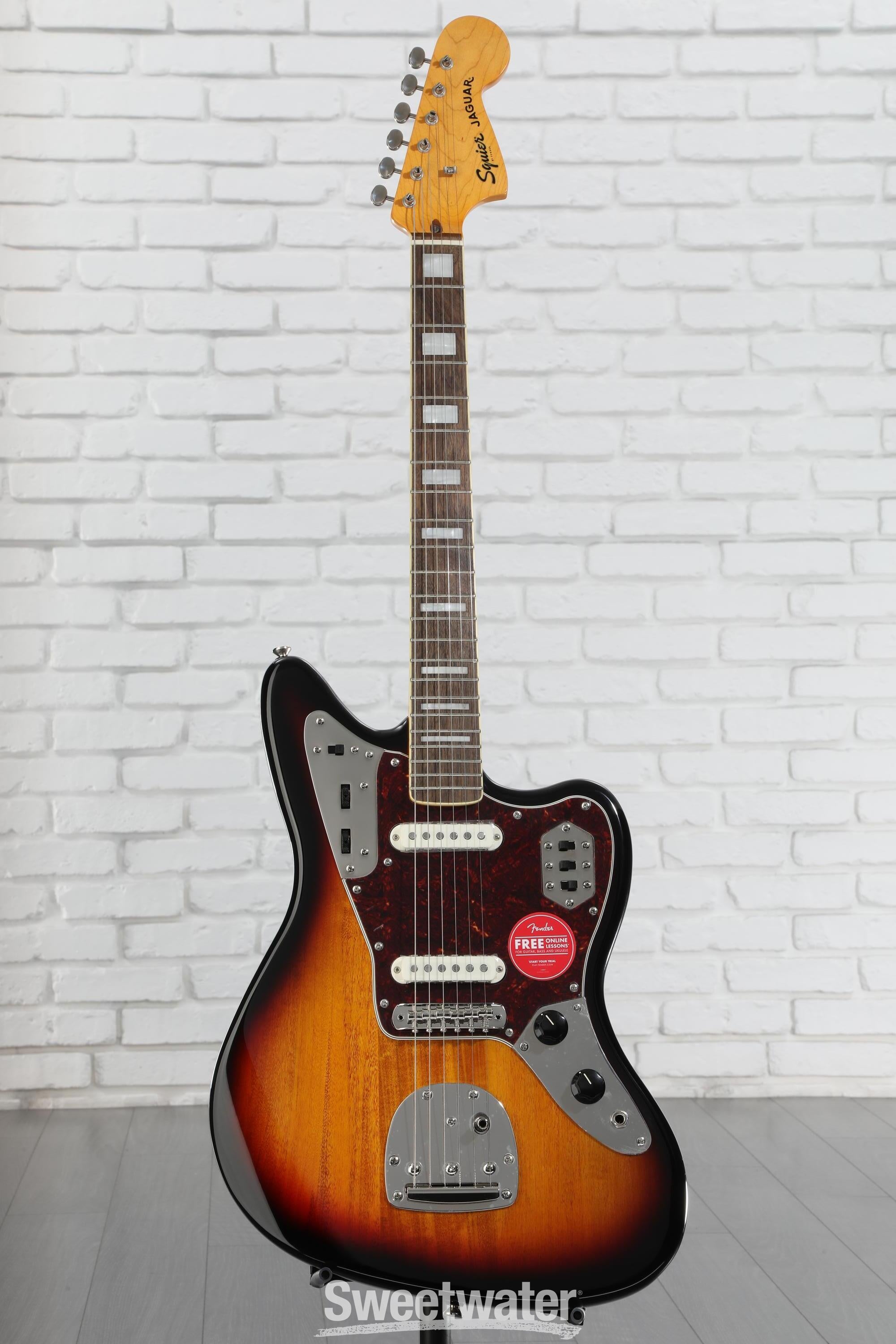 ギター SQUIER Classic Vibe 70s Jaguar 3TS Squier Classic Vibe '70s Jaguar - 3-Tone Sunburst | Sweetwater