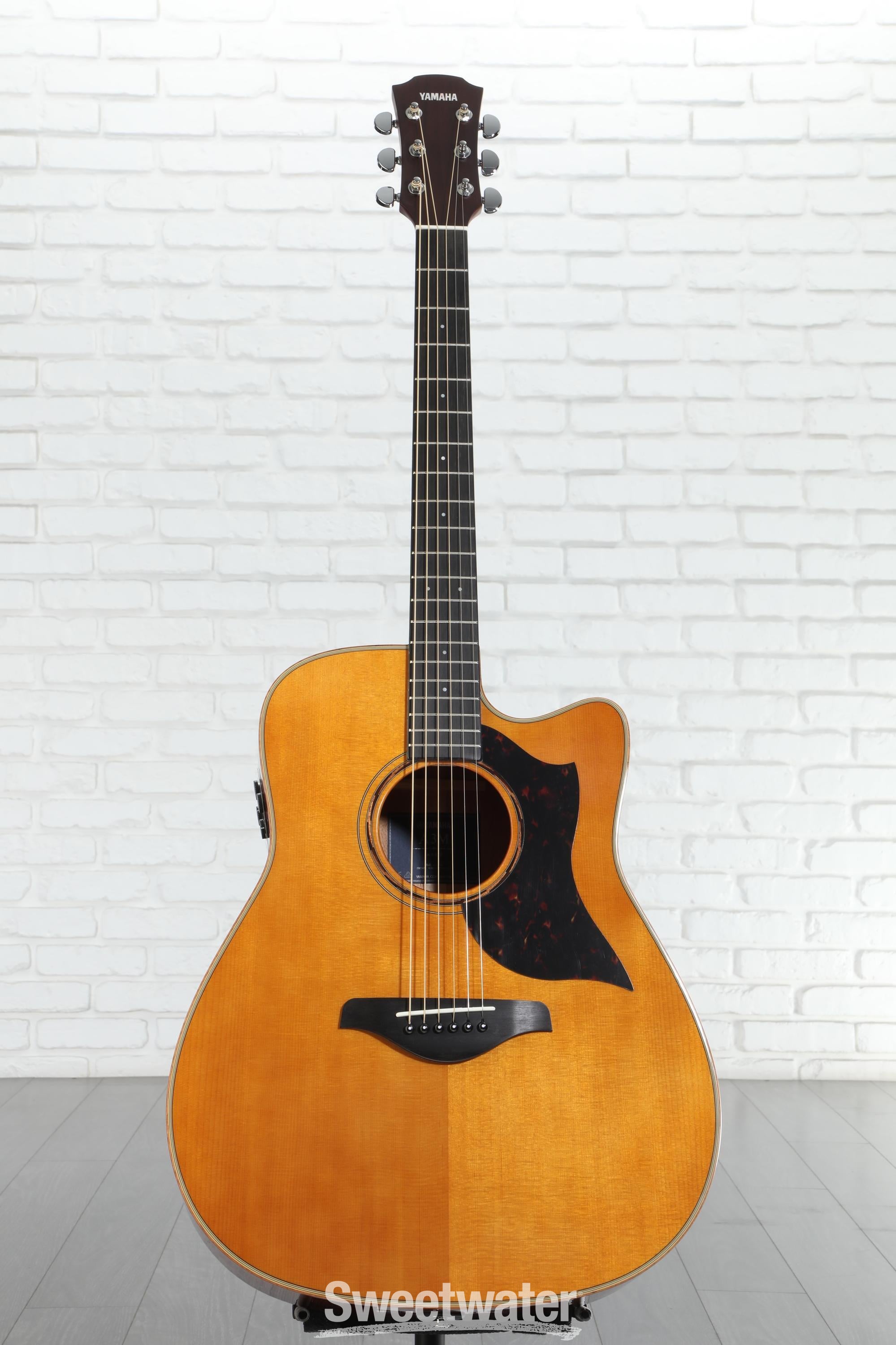 ・wackie　YAMAHA A３M Amazon.com: Yamaha 6 String Series A3M Acoustic-Electric