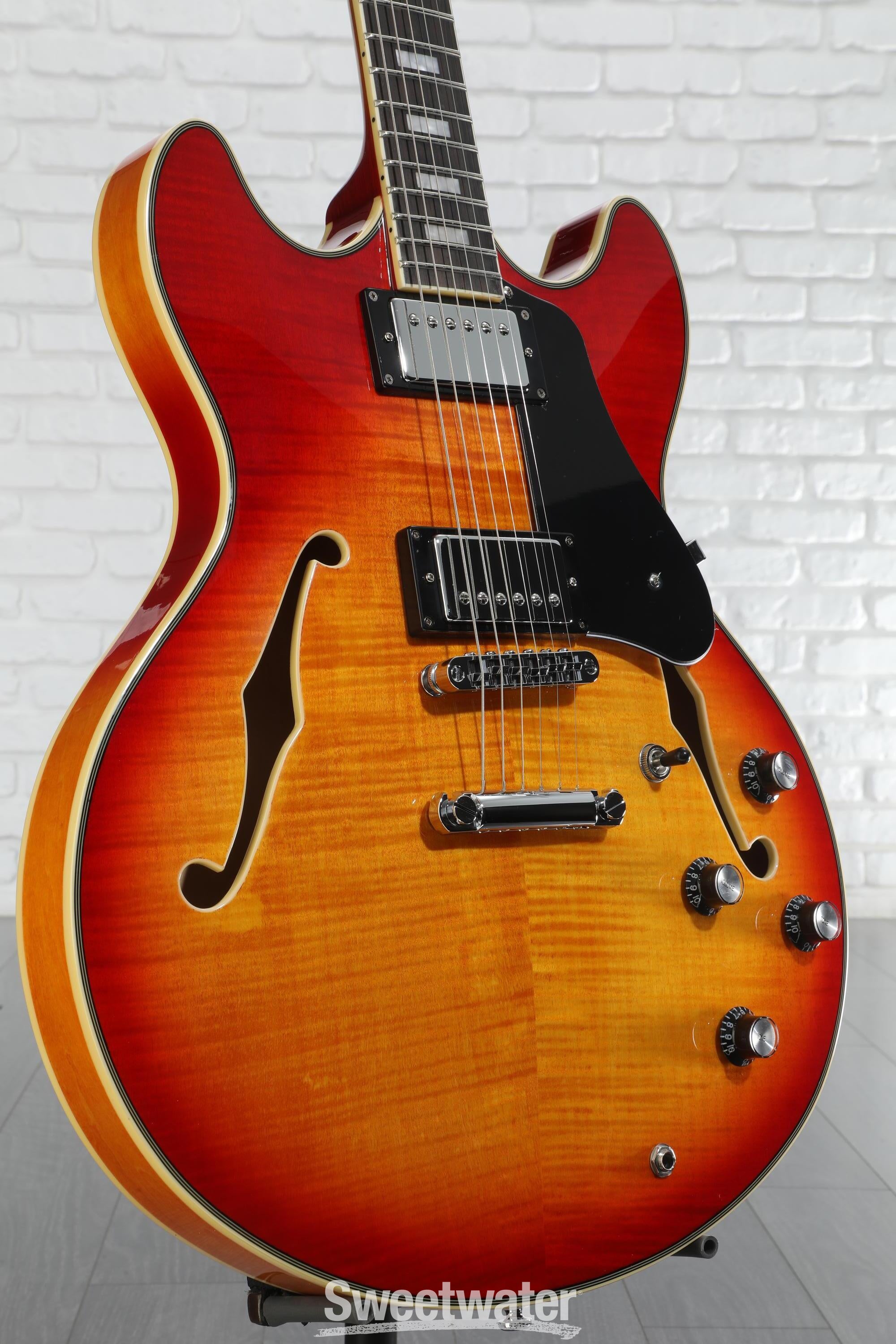 ギター Sire H7 Sire Larry Carlton H7 Semi-hollow Electric Guitar - Cherry