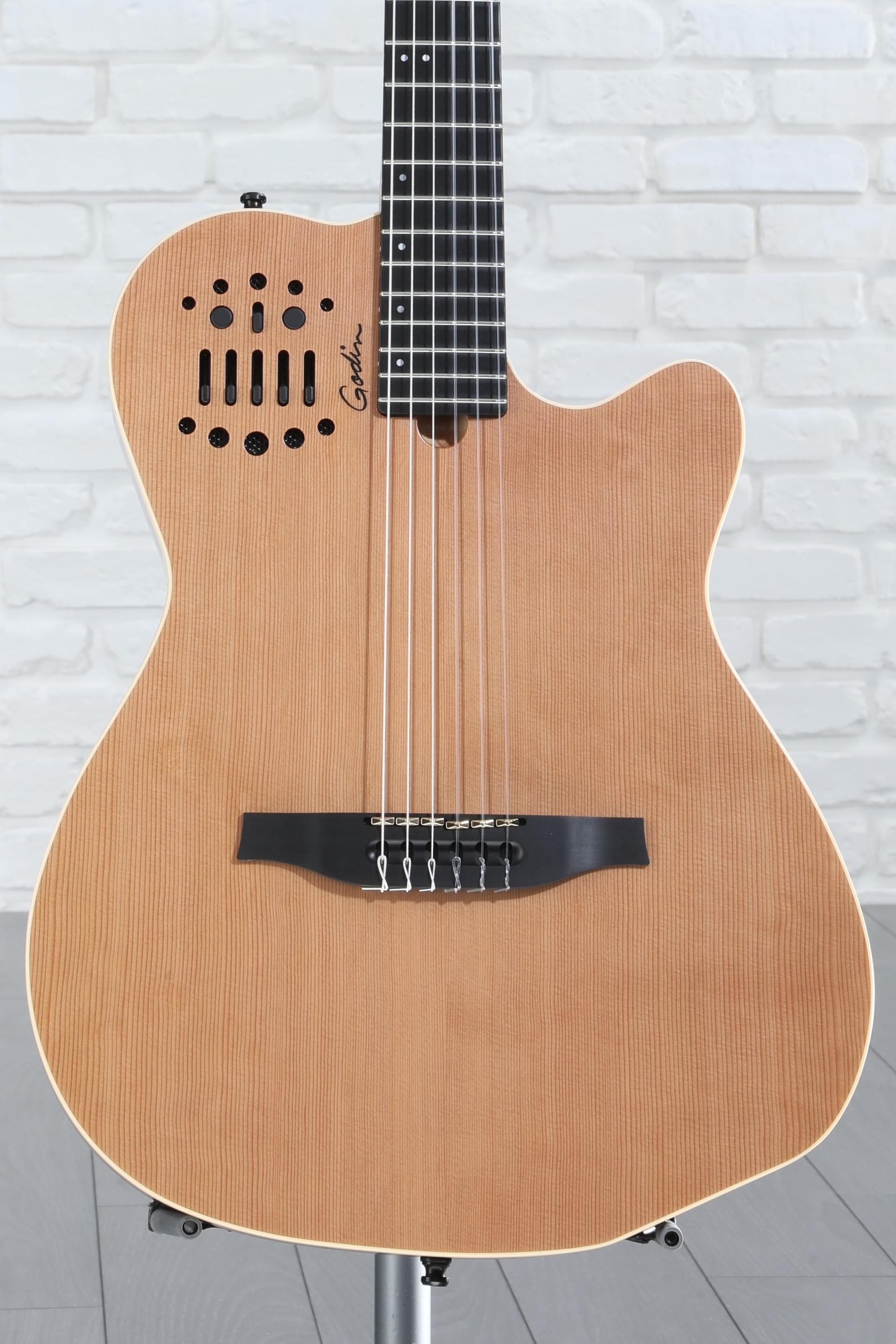 Godin ACS-SA Slim, Nylon String Acoustic-Electric Guitar - Natural  Semi-Gloss | Sweetwater