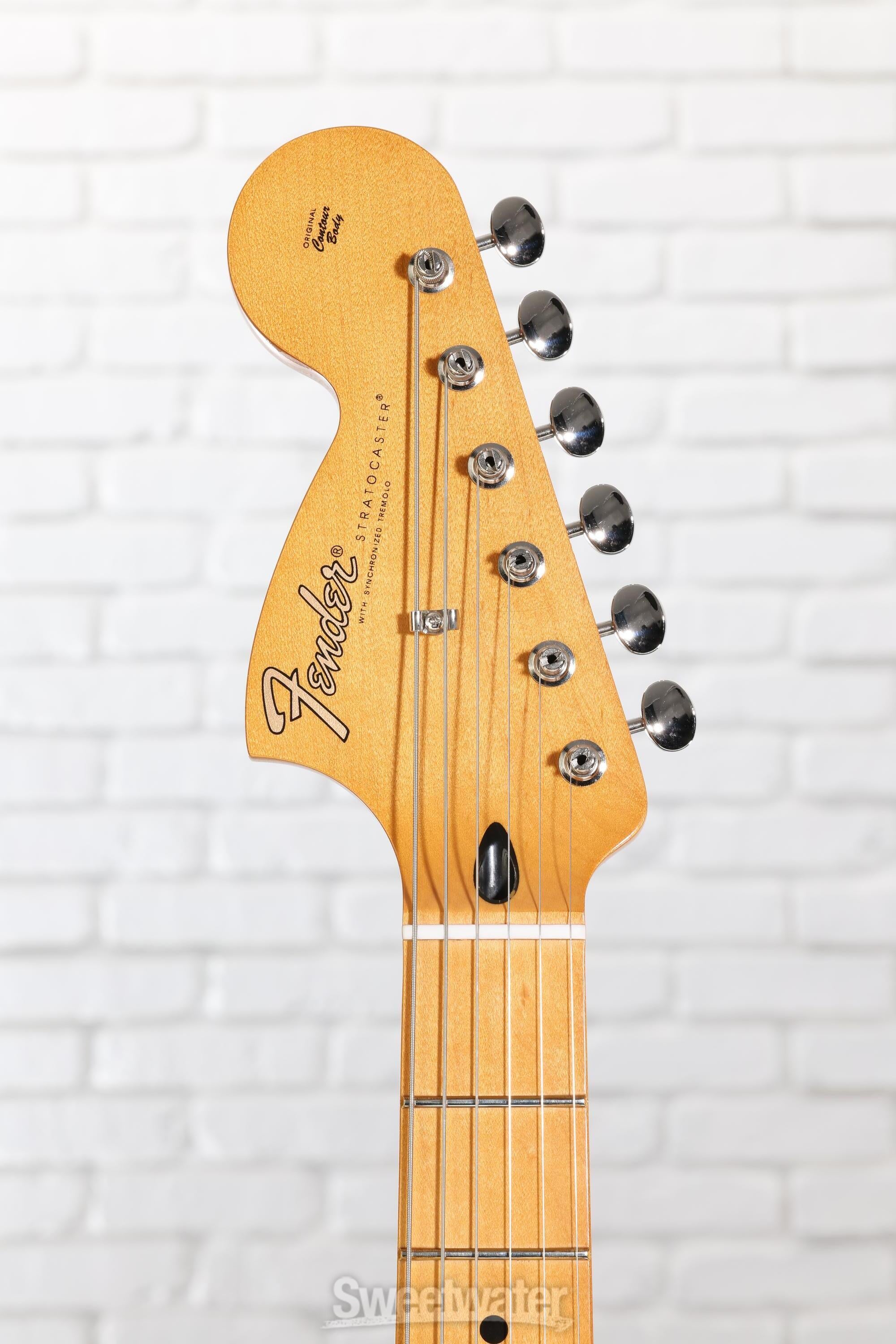 Fender Jimi Hendrix Stratocaster - 3-Tone Sunburst with Maple