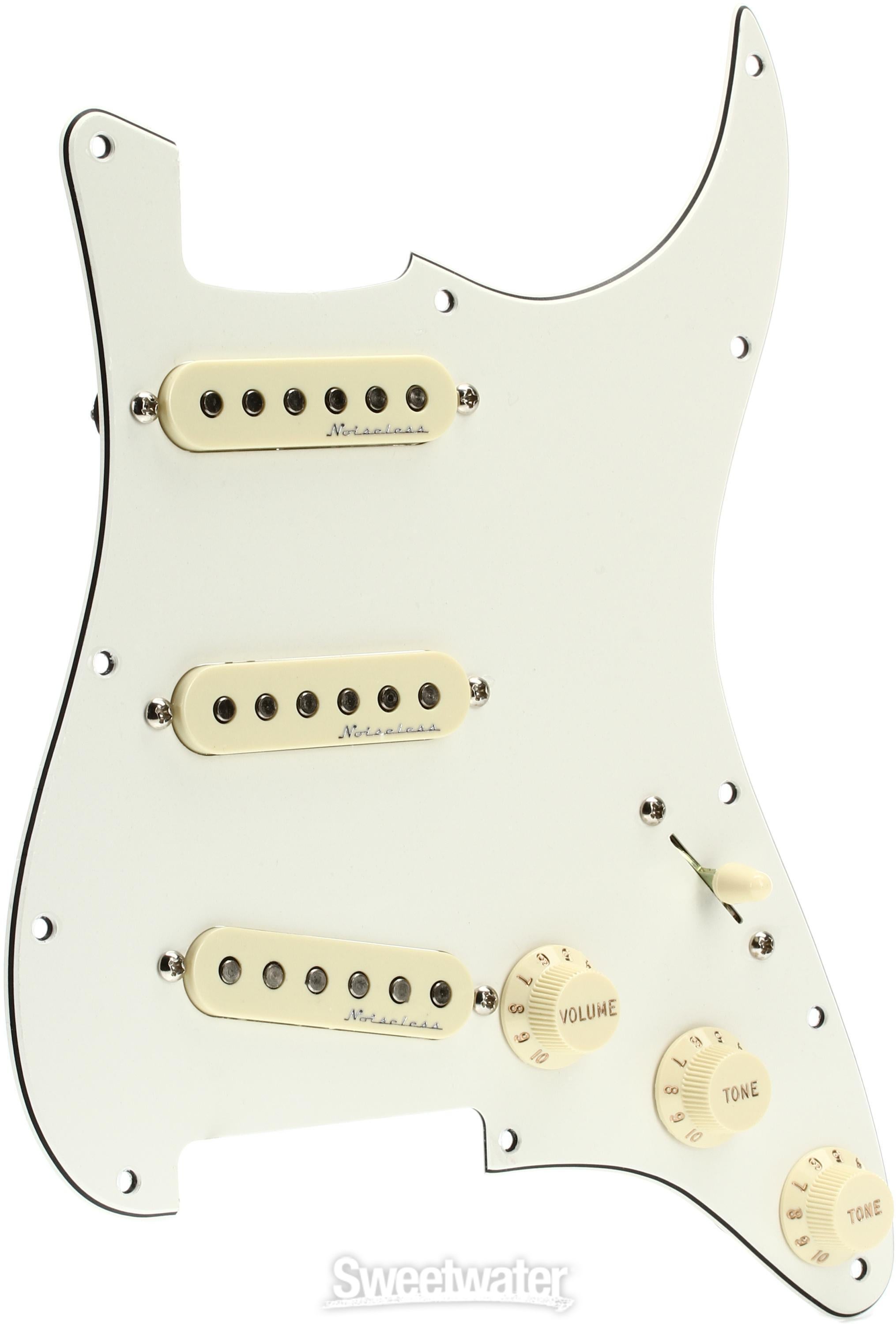 Fender Hot Noiseless SSS Pre-wired Stratocaster Pickguard - Parchment 3-ply