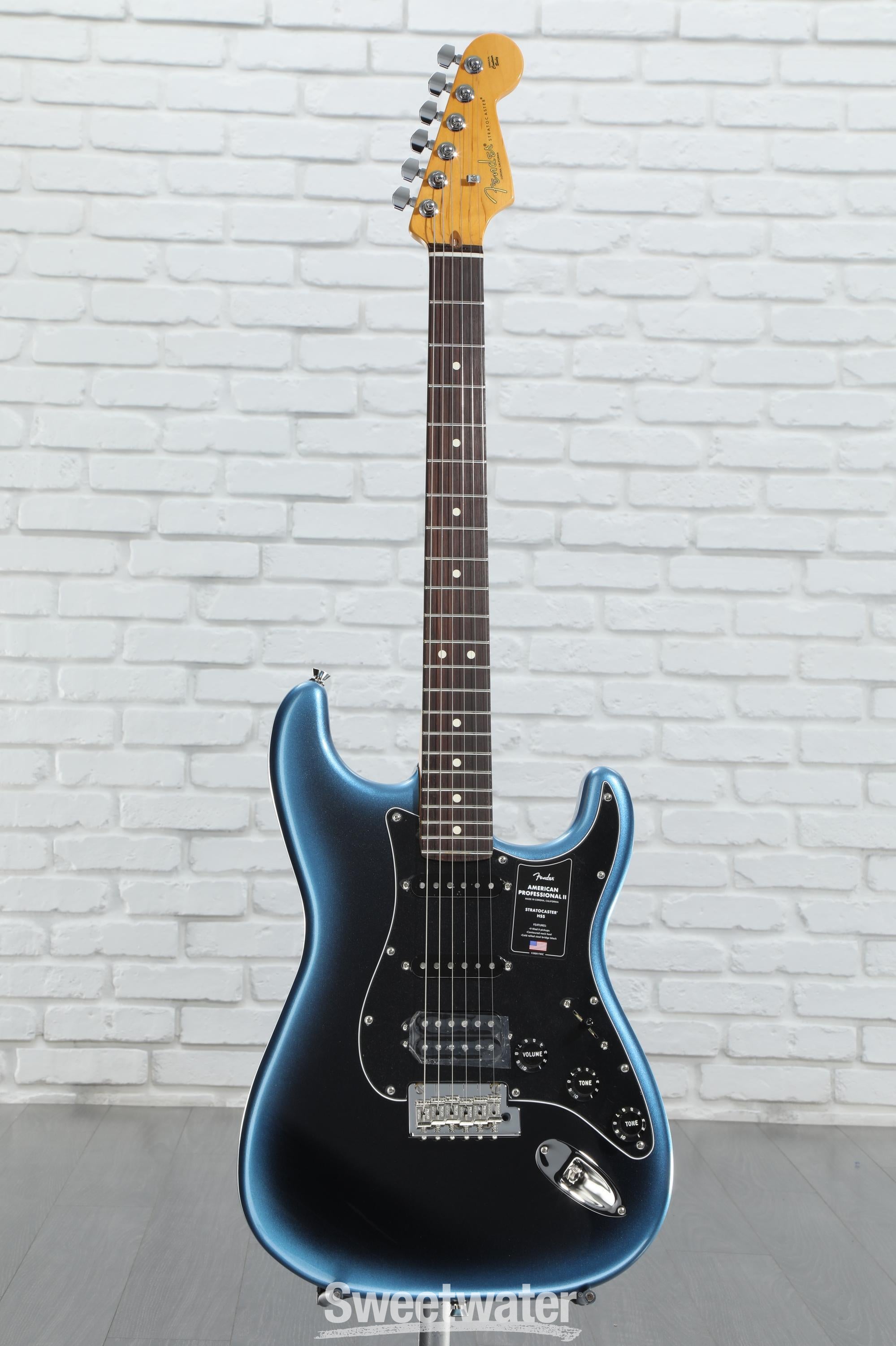 Fender American Professional II Stratocaster HSS - Dark Fender American Professional II Stratocaster HSS - Dark