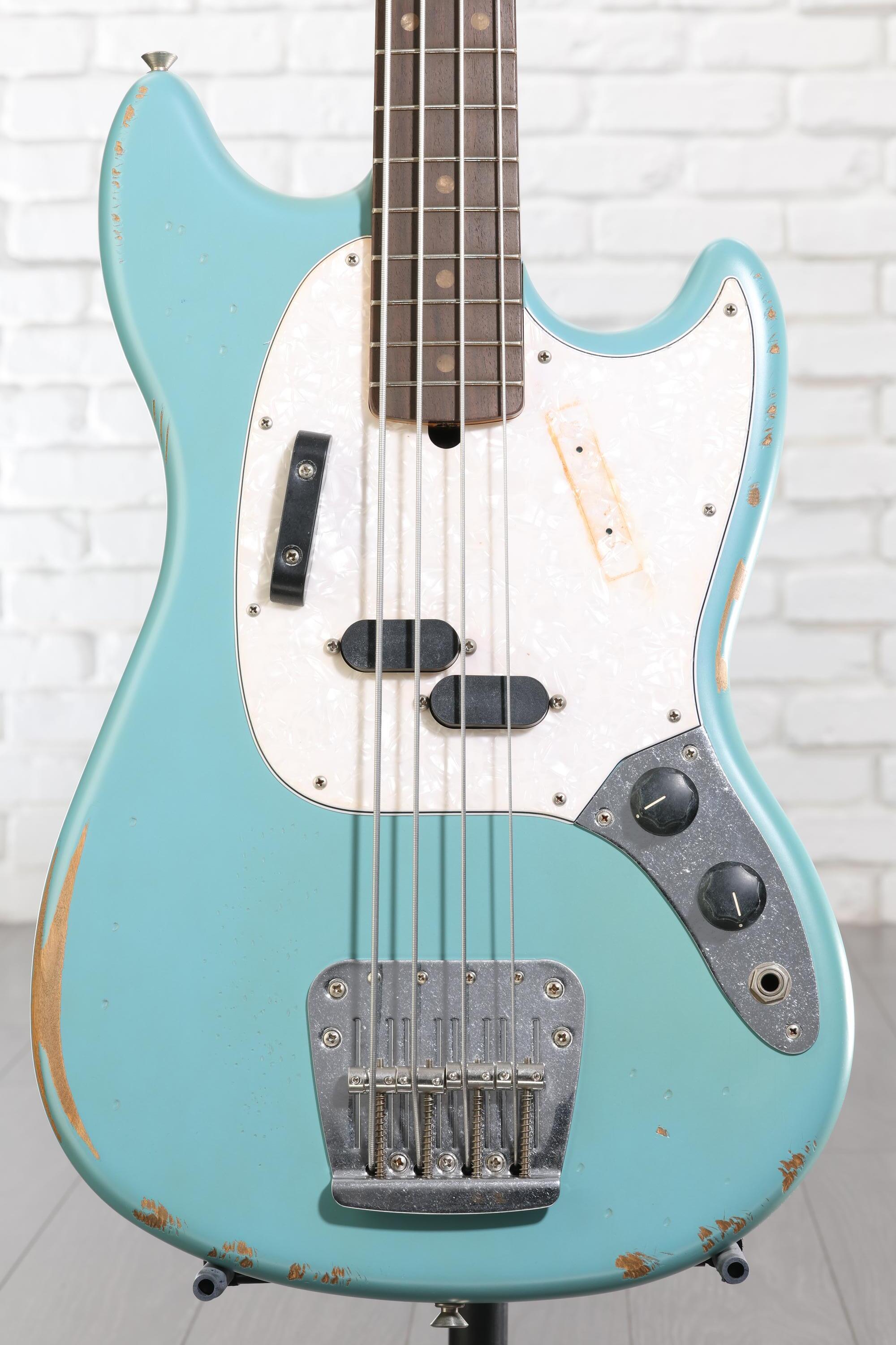 Fender JMJ Road Worn Mustang Bass Guitar - Faded Daphne Blue