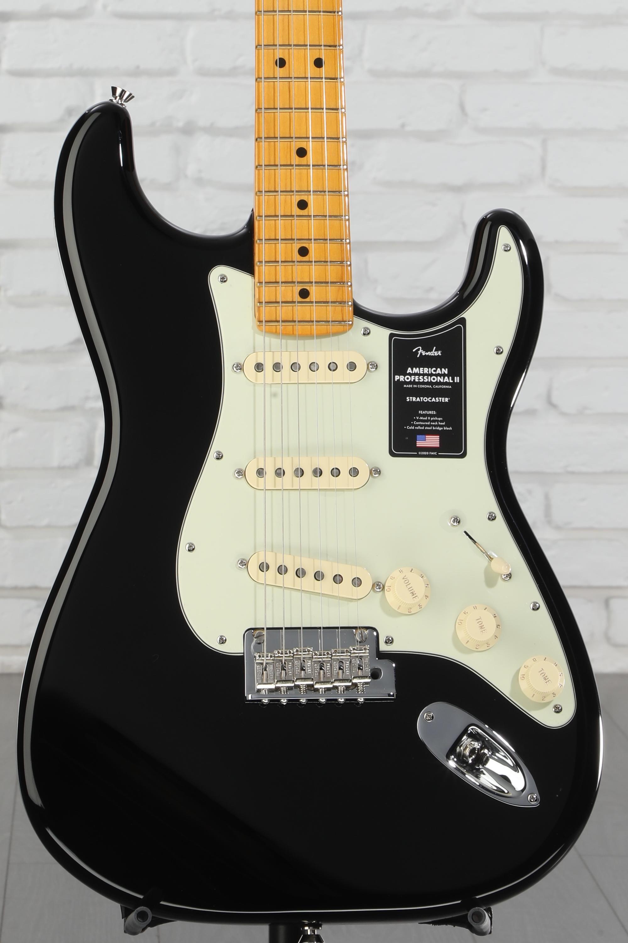 ギター American Professional Stratocaster Fender American Professional II Stratocaster - Black with Maple