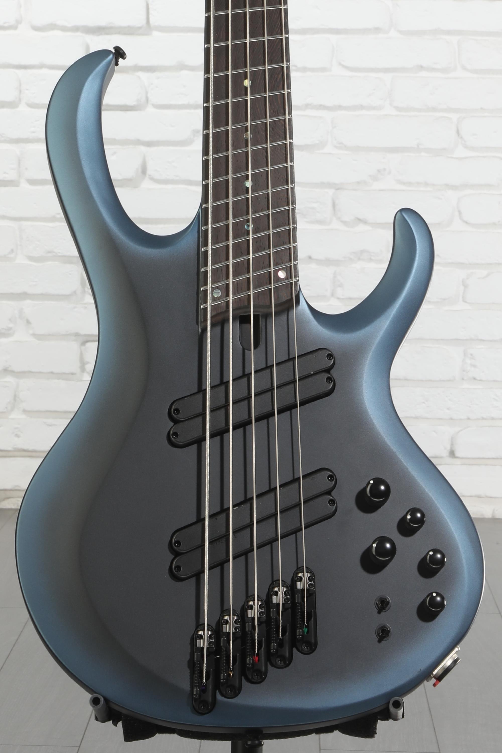 ベース Ibanez BTB605ms Ibanez BTB605MS Bass Guitar - Cerulean Aura Burst Matte | Sweetwater