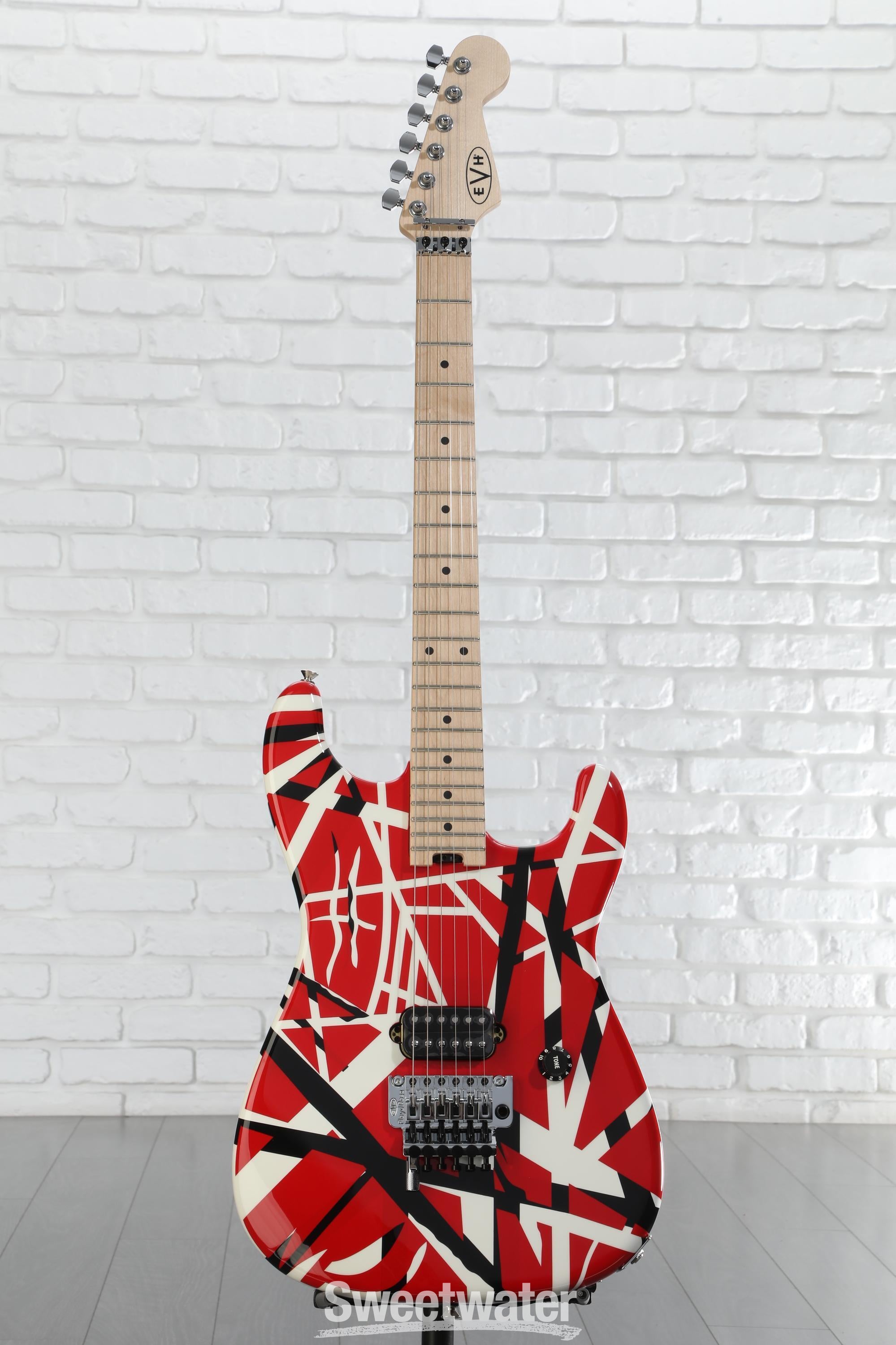 ギター EVHStriped Series Red with Black Stripes Strat :: Striped Series Red with Black Stripes