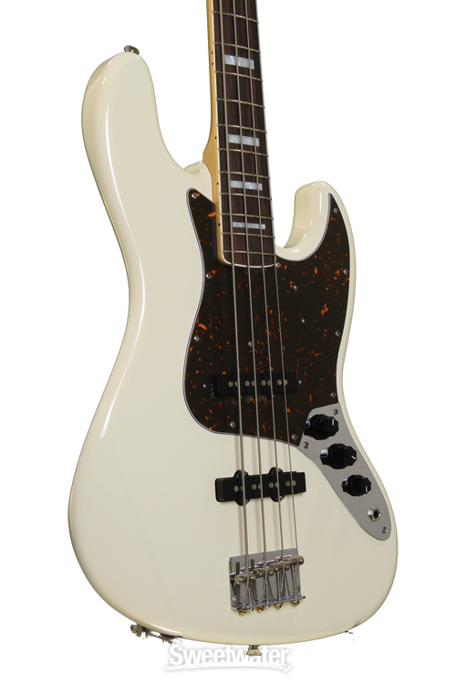 Fender Limited Edition 66 Jazz Bass - Aged Olympic White Fender Limited Edition 66 Jazz Bass - Aged Olympic White