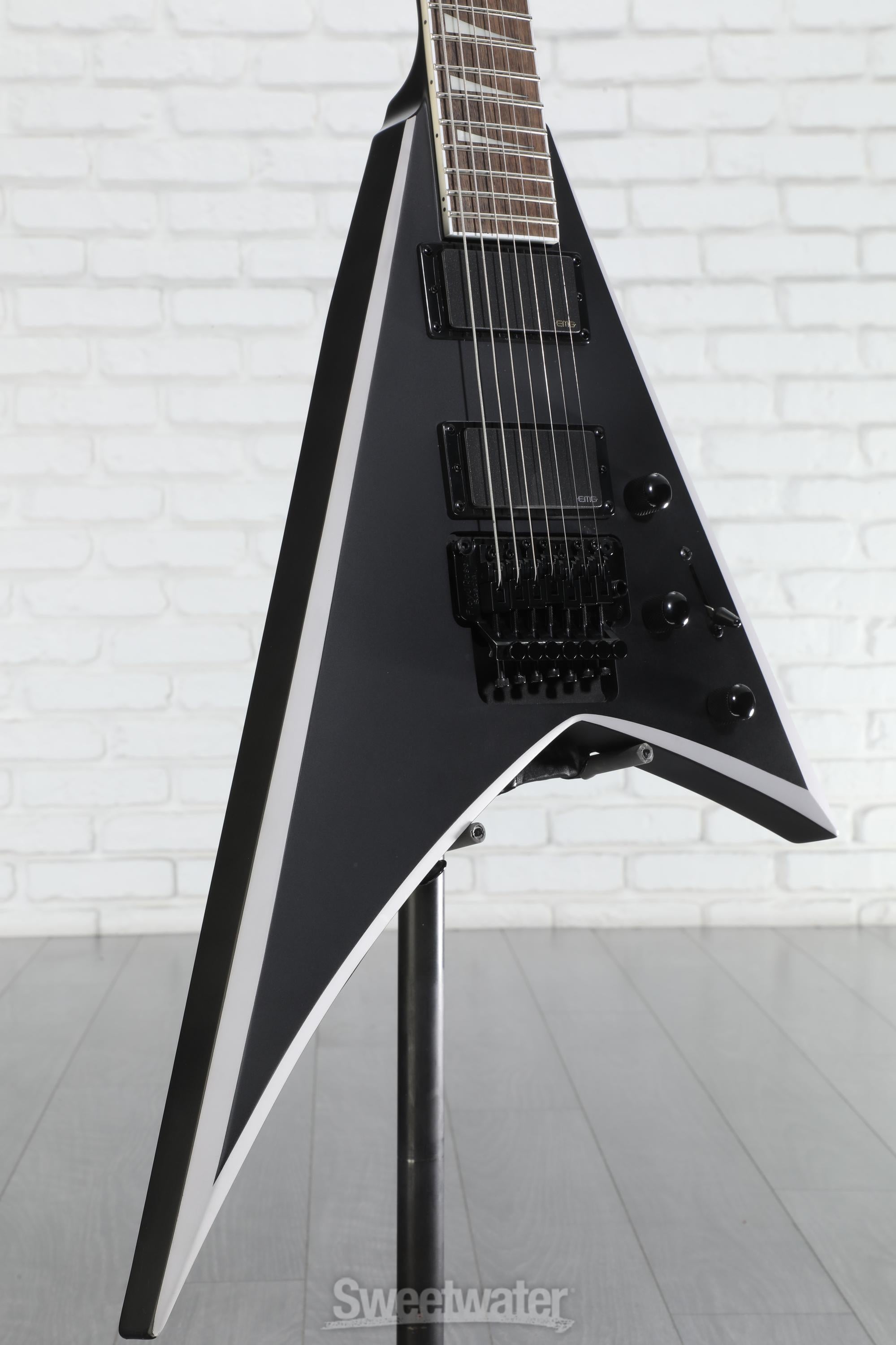 Jackson X Series Rhoads RRX24-MG7 Electric Guitar - Satin Black with Primer Gray Bevels