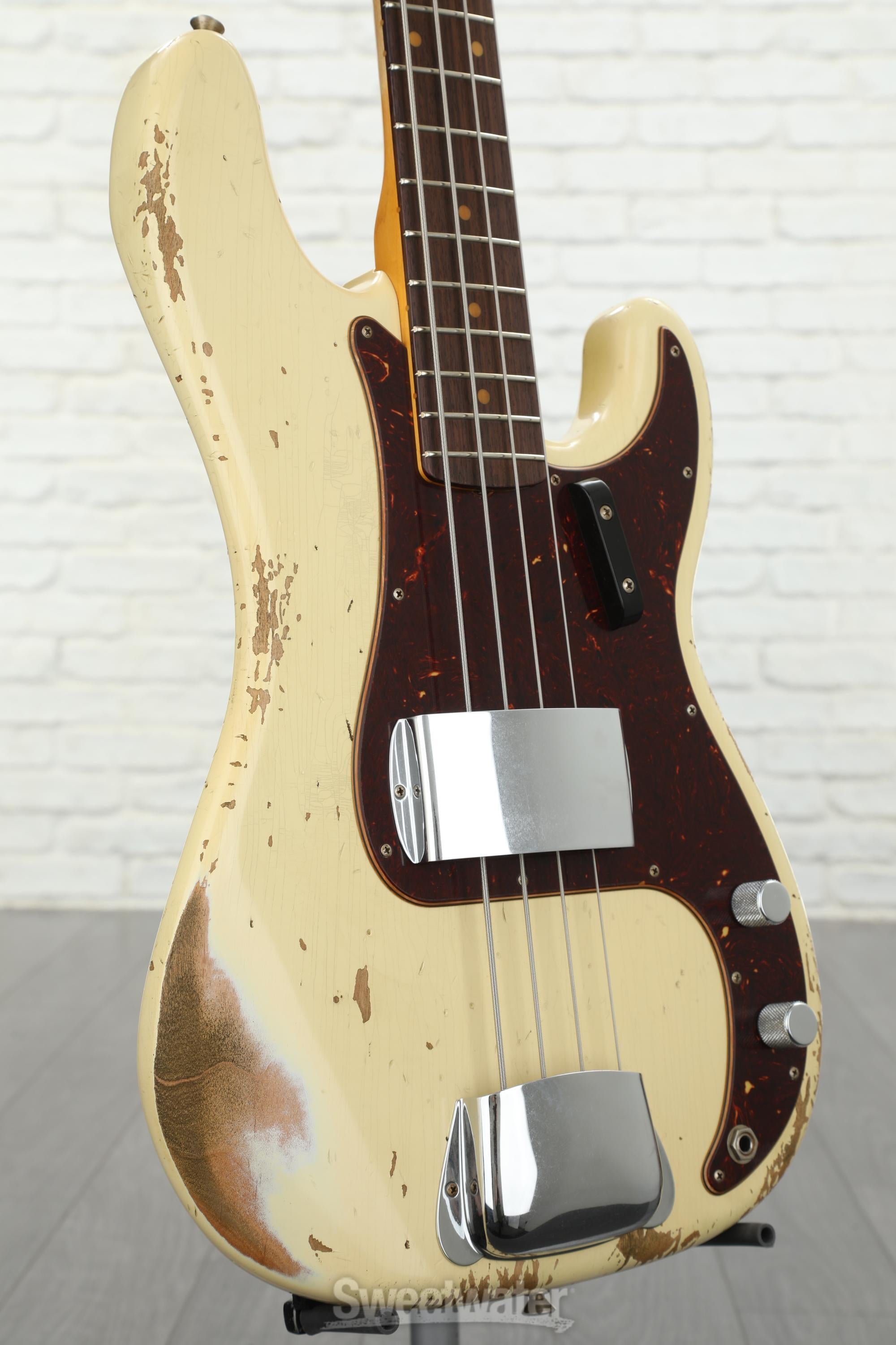 ベース Fender Custom Shop 1960 Precision Bass CZ577935-