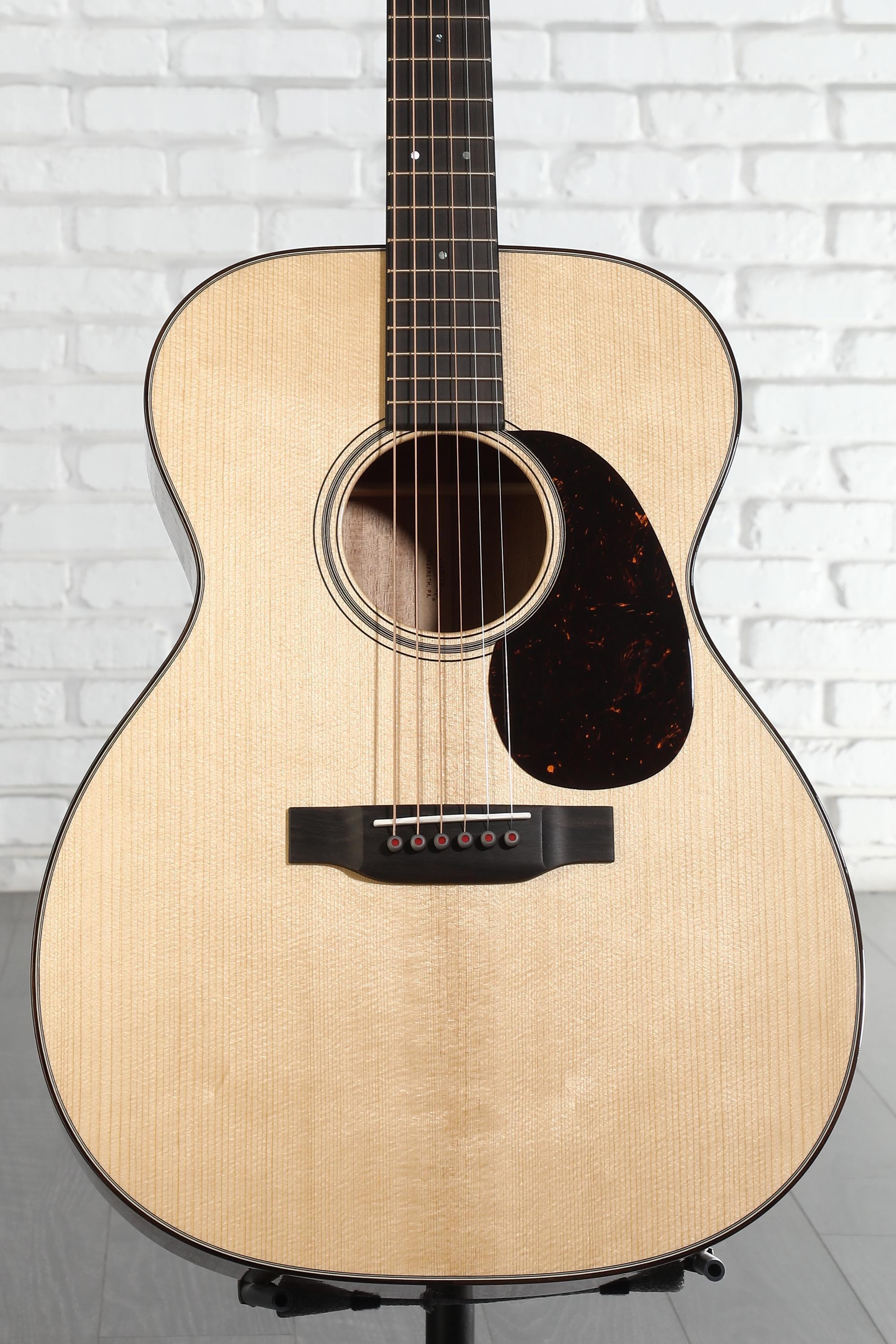 Martin 000-18 Modern Deluxe Acoustic Guitar - Natural | Sweetwater