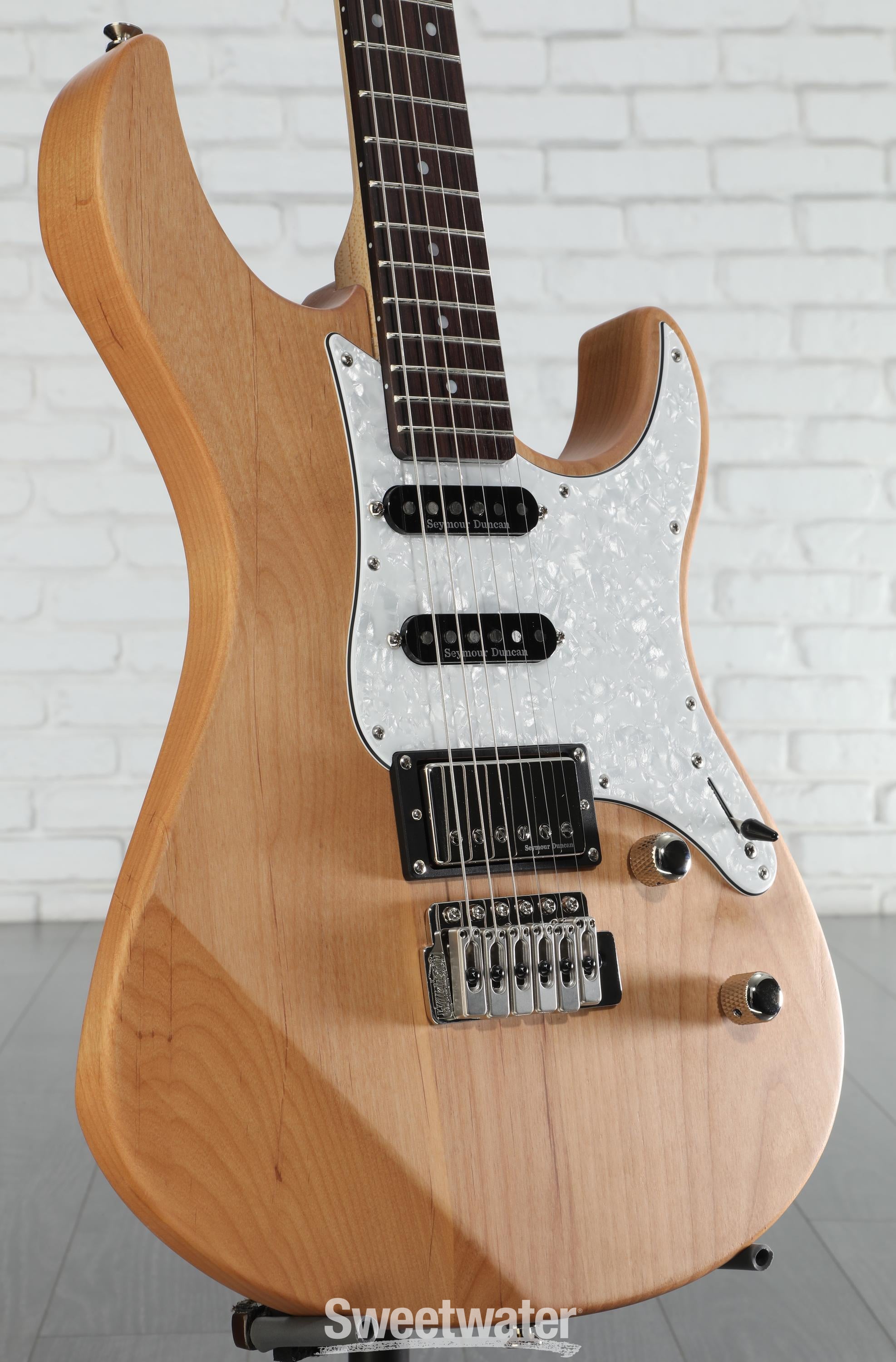 Yamaha PAC612VIIX Pacifica Electric Guitar - Yellow Natural Satin