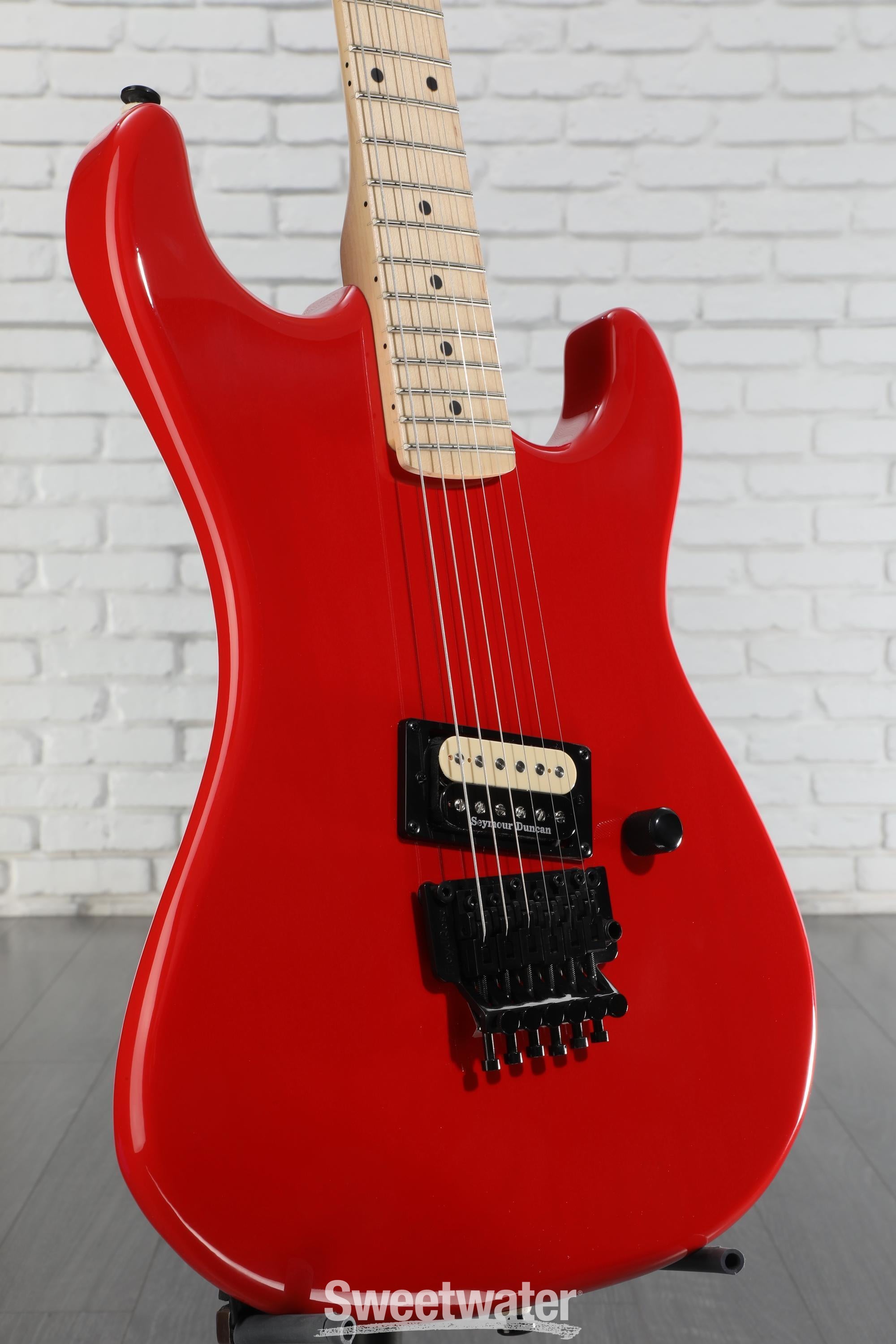 ギター Kramer Bareta Seymour Duncan Floyd Rose Kramer Baretta Electric Guitar - Rainbow Leopard | Sweetwater
