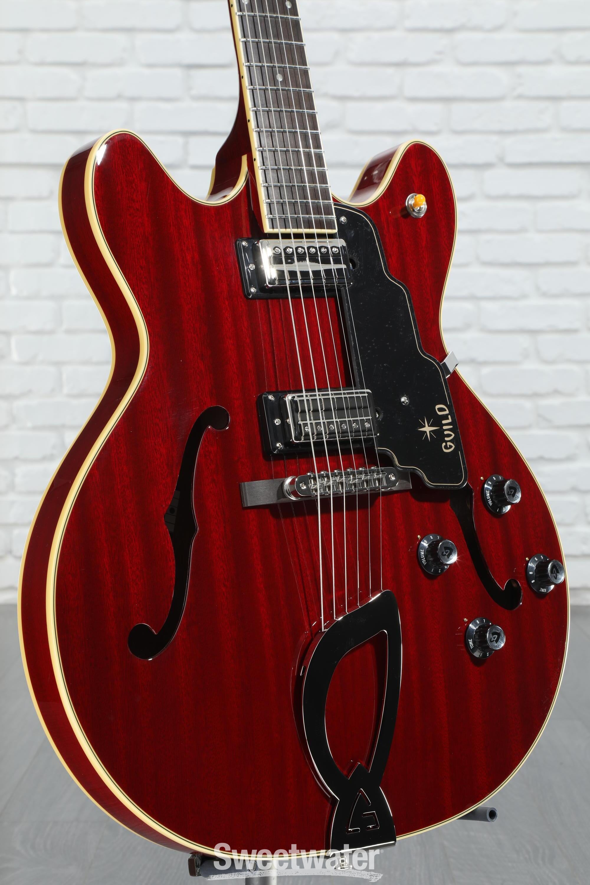 Guild Starfire IV - Cherry Red | Sweetwater 