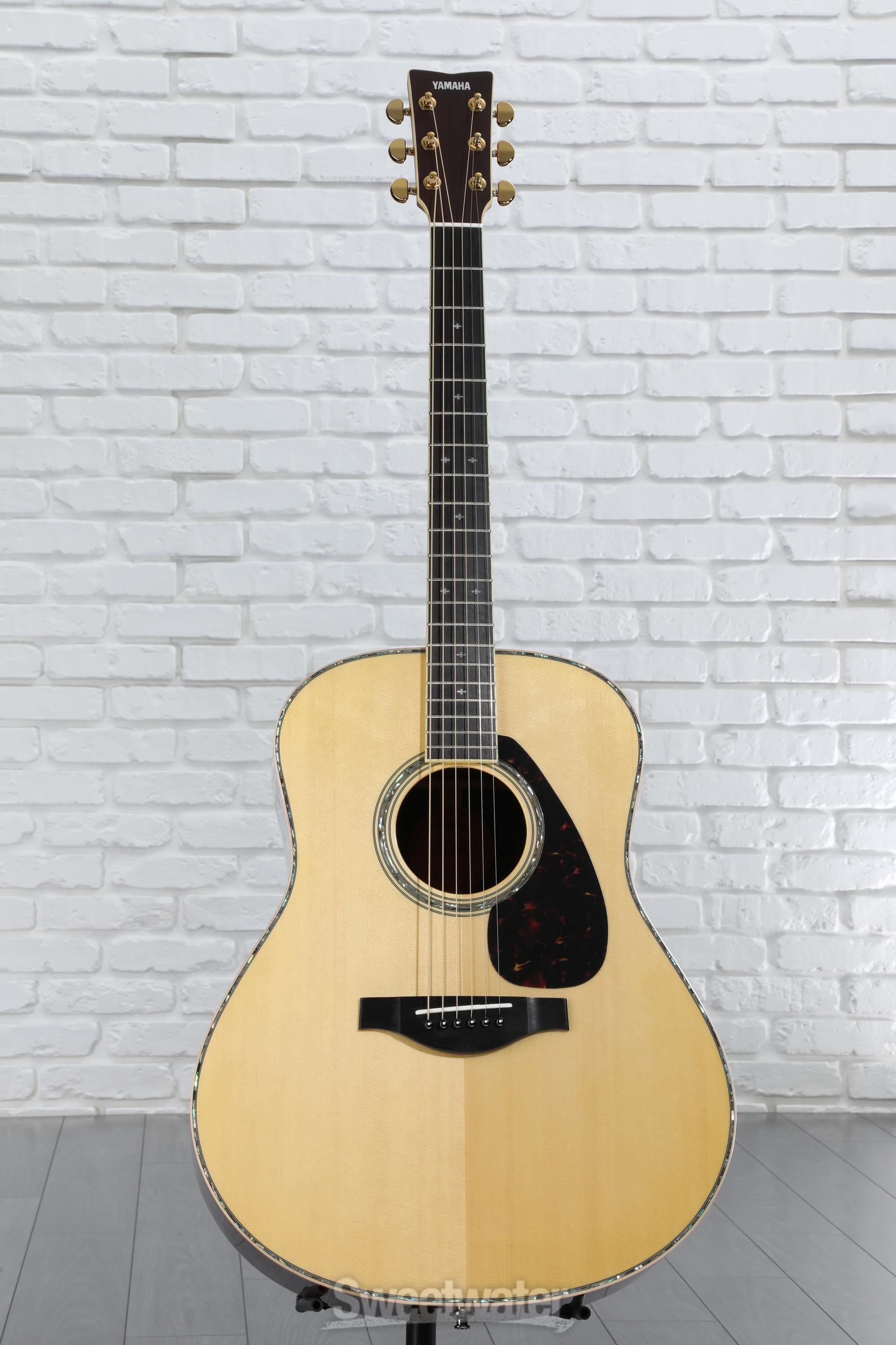 ヤマハ　ＬＬ１６ D ＡＲＥ Yamaha LL16D ARE Original Jumbo Acoustic-electric Guitar