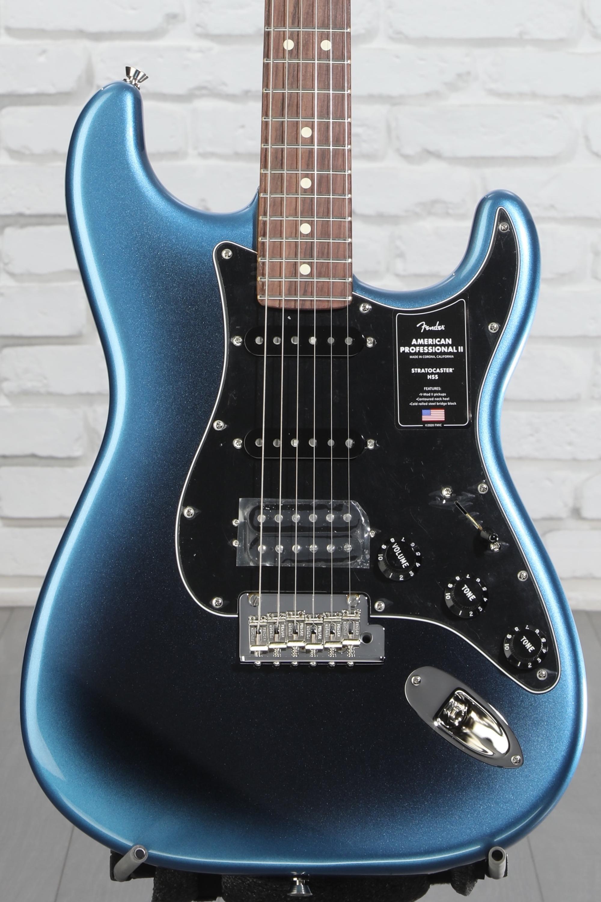 Fender American Professional II Stratocaster HSS Dark Night with