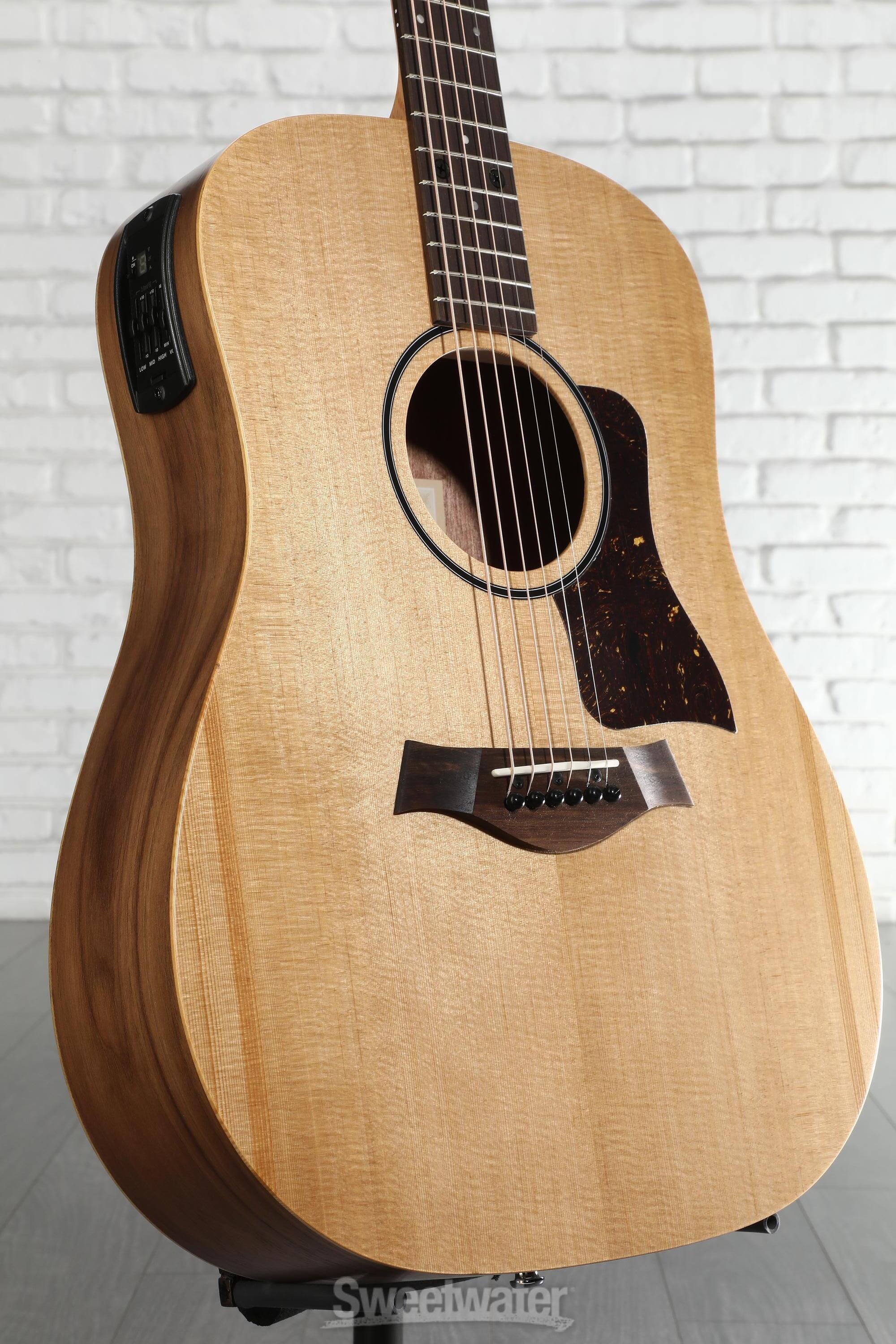 Photo of Taylor Big Baby Taylor BBTe Acoustic-electric Guitar - Natural Sitka Spruce