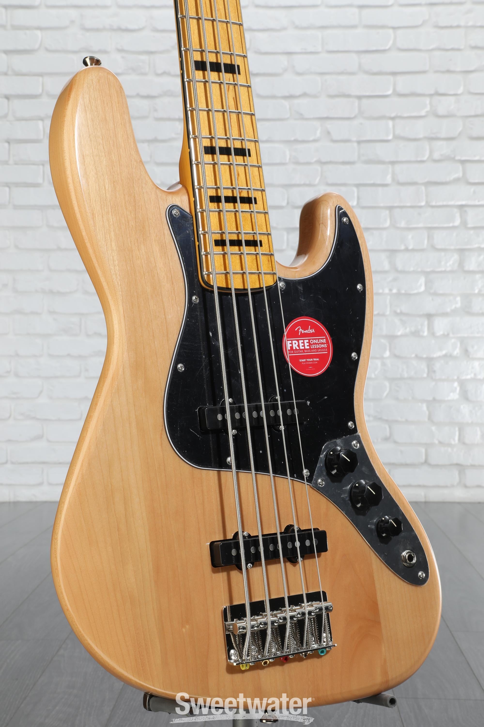 Squier Classic Vibe '70s Jazz Bass V 5-String | Music & Arts