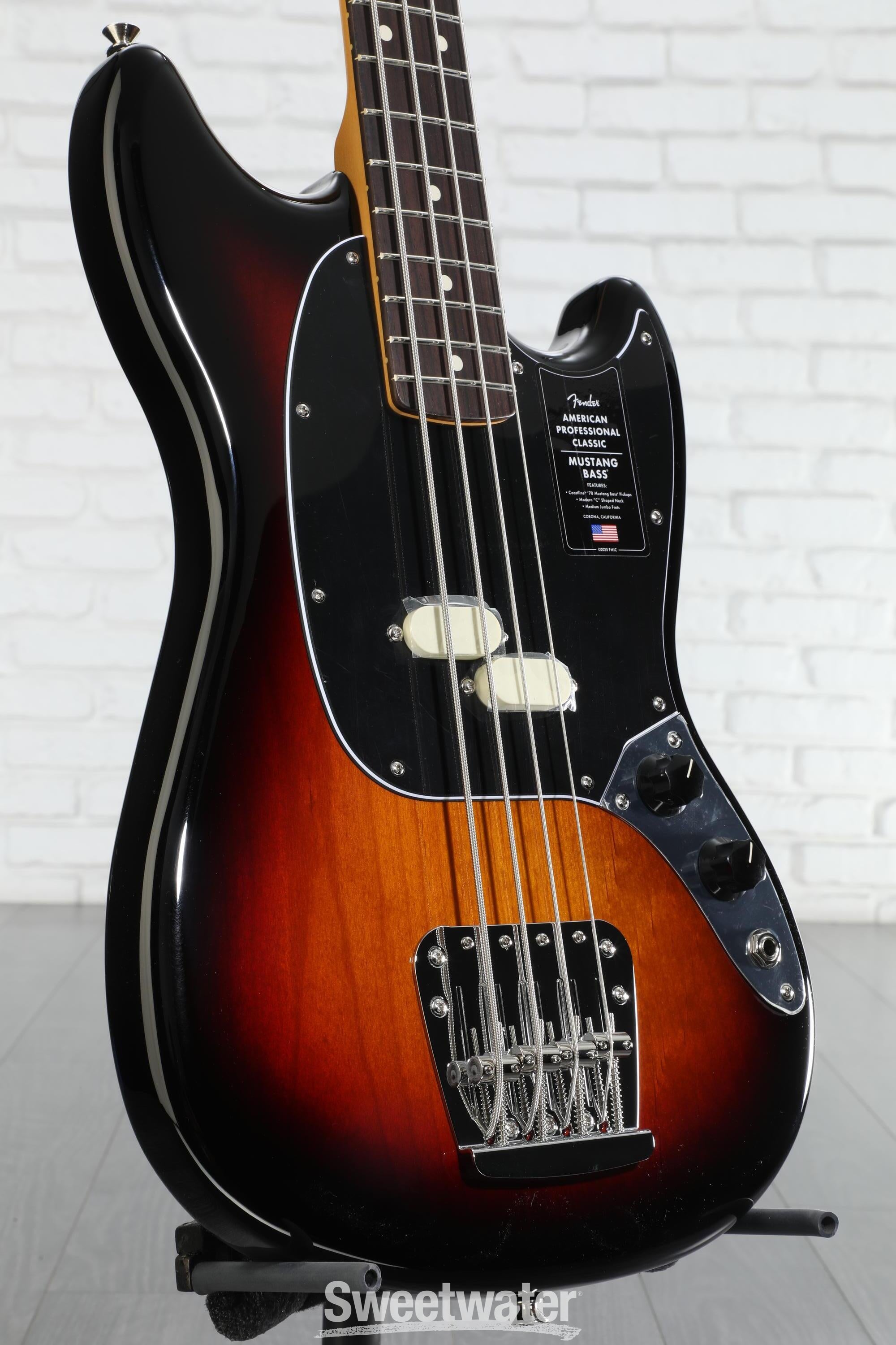 Fender American Professional Classic Mustang Bass - 3-color