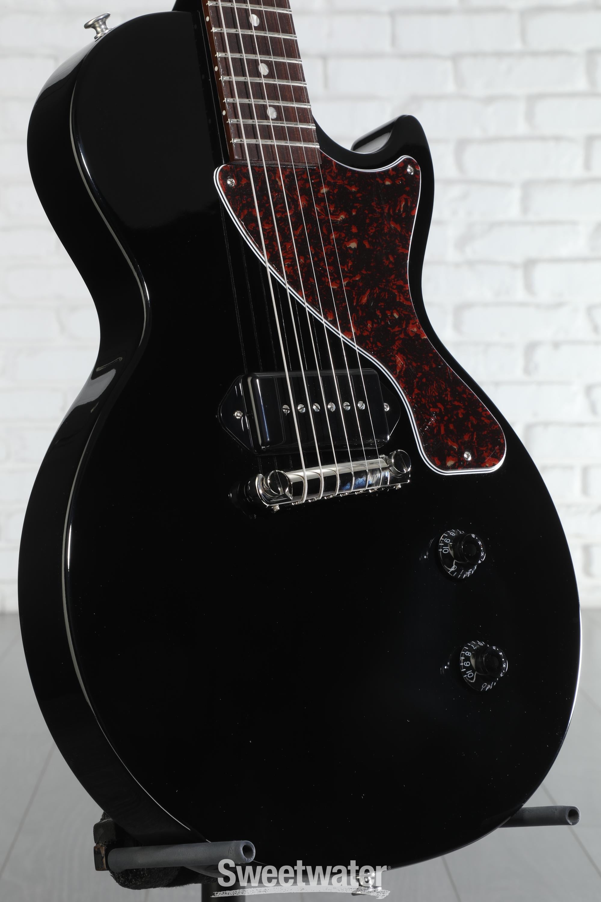 d03e5026b0UqTl5HFr35JyzrpqeRIK