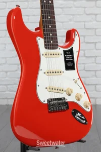 Fender Player II Stratocaster Electric Guitar - Coral Red with Rosewood Fingerboard