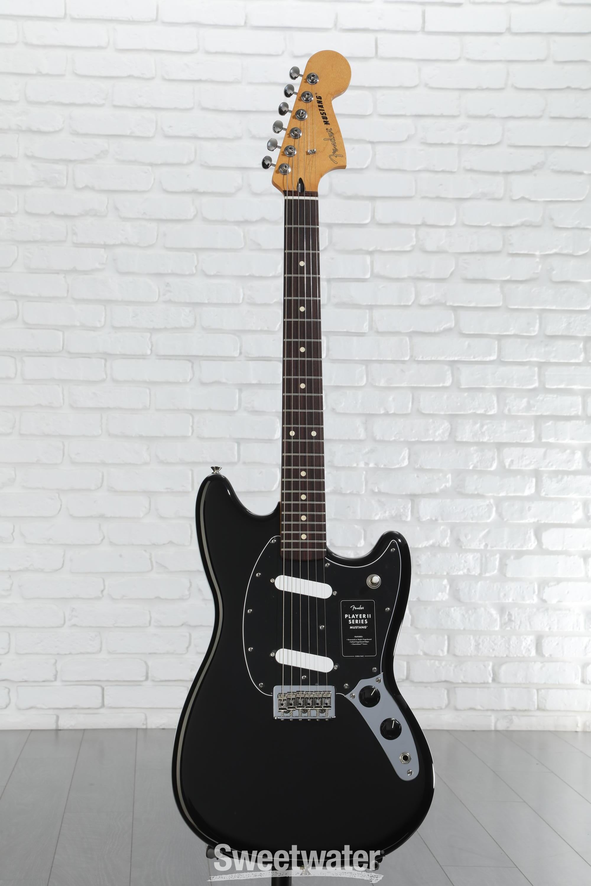Fender Player II Mustang - Black with Rosewood Fingerboard