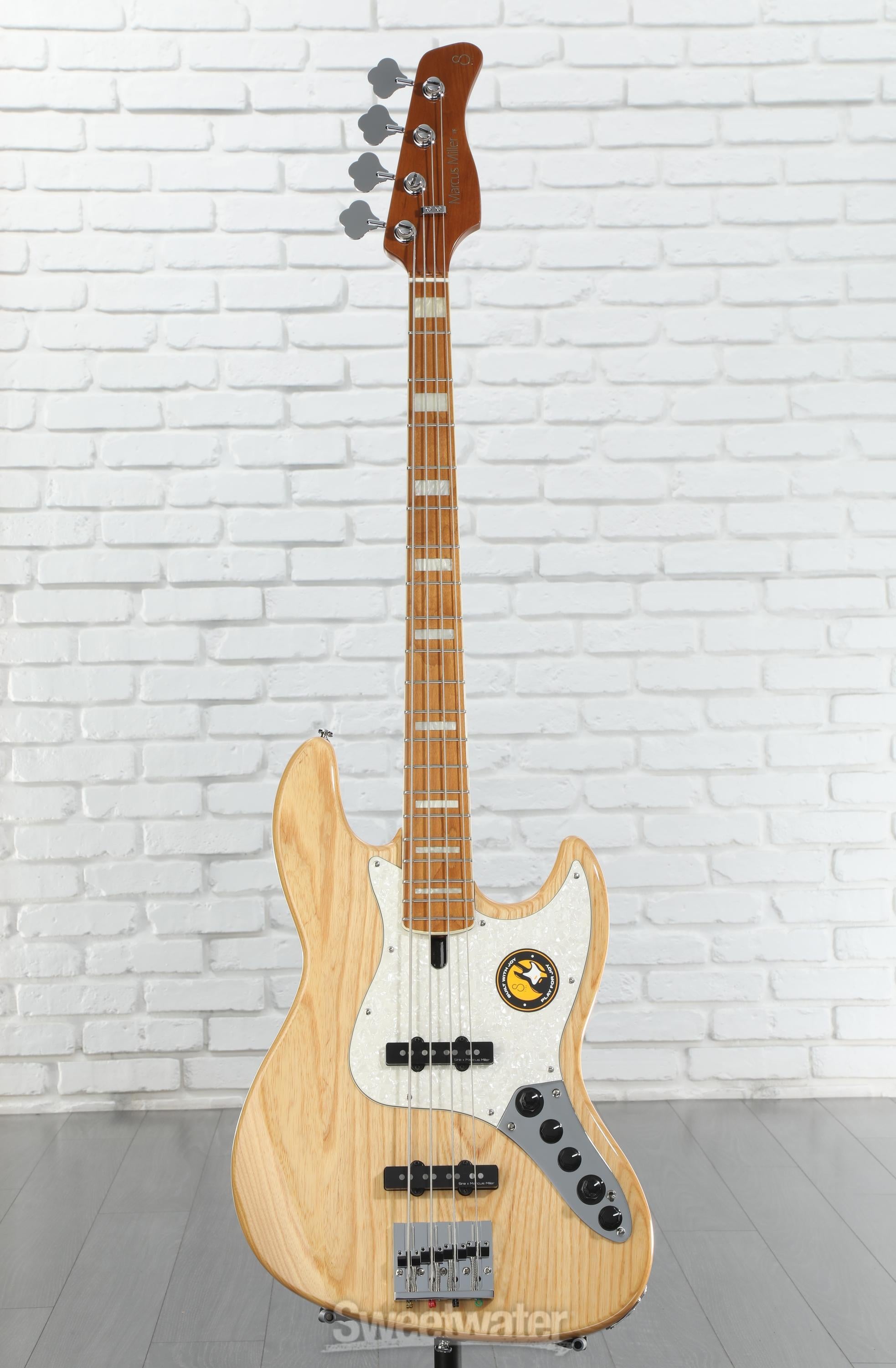 Sire V8 4st ベース　bass ギター Sire ( サイアー ) V8 4st Tabacco Sunburst 送料無料
