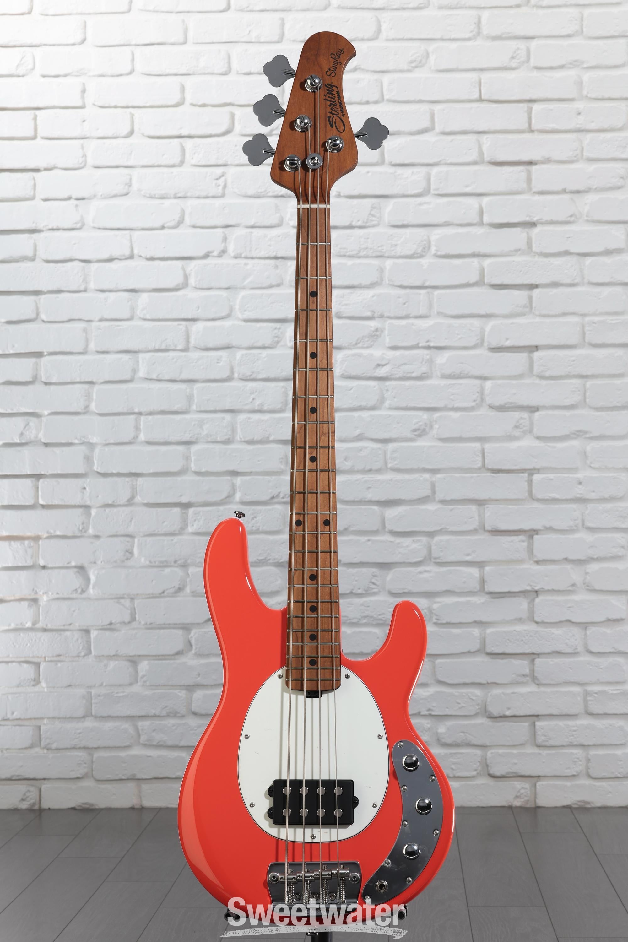 Sterling By Music Man StingRay RAYSS4 Short-scale Bass Guitar