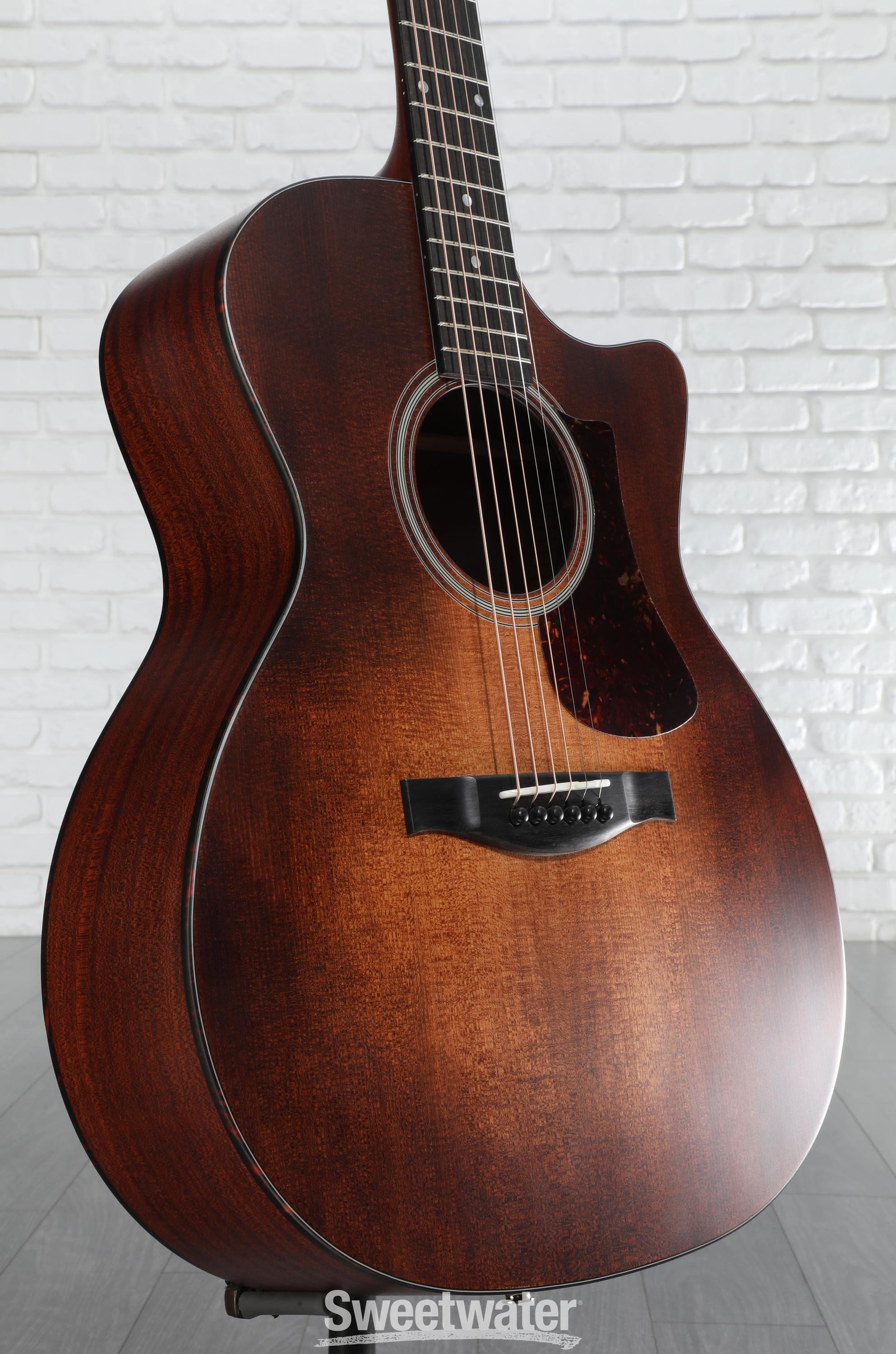Eastman Guitars AC122-1CE Grand Auditorium Acoustic-electric