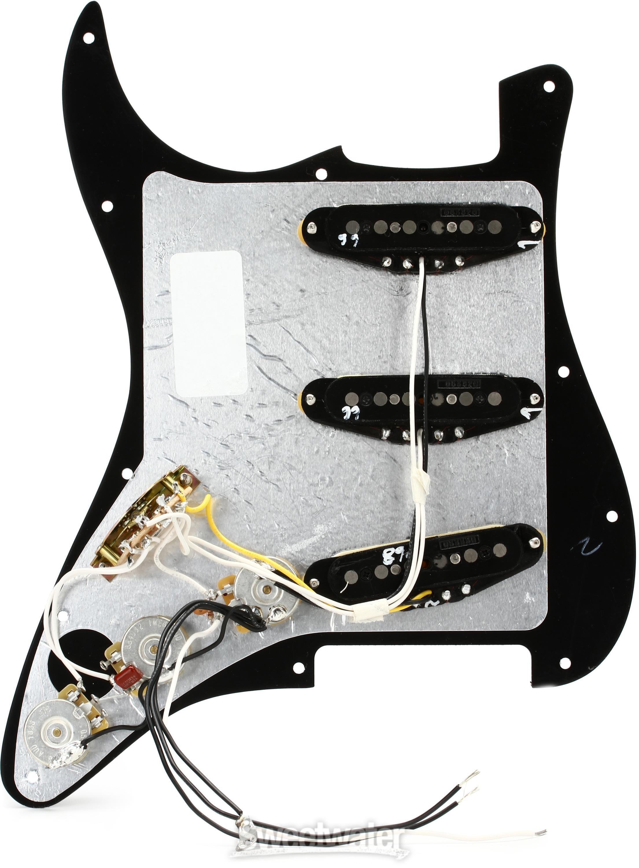 Fender Vintage Noiseless SSS Pre-wired Stratocaster Pickguard 